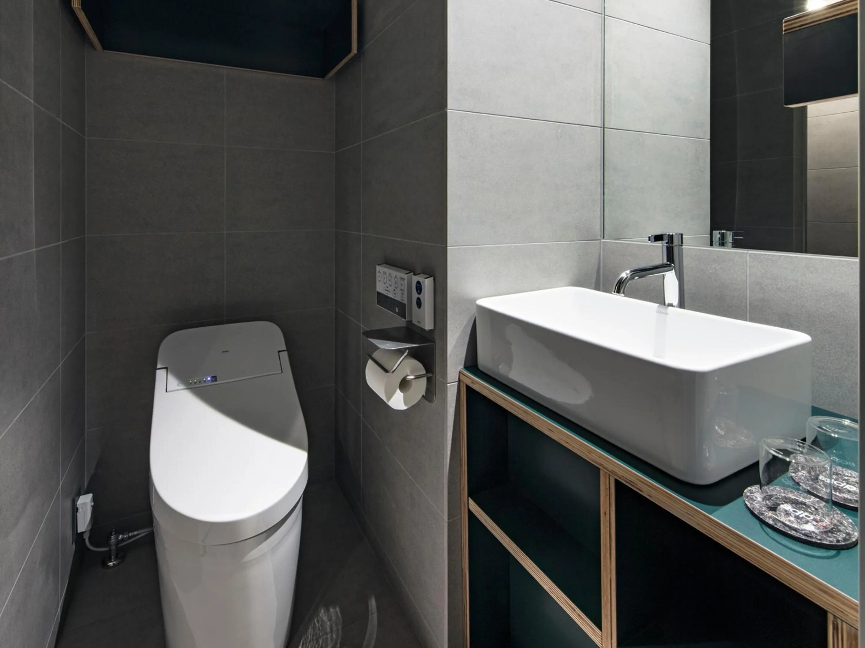 Toilet in all day place shibuya