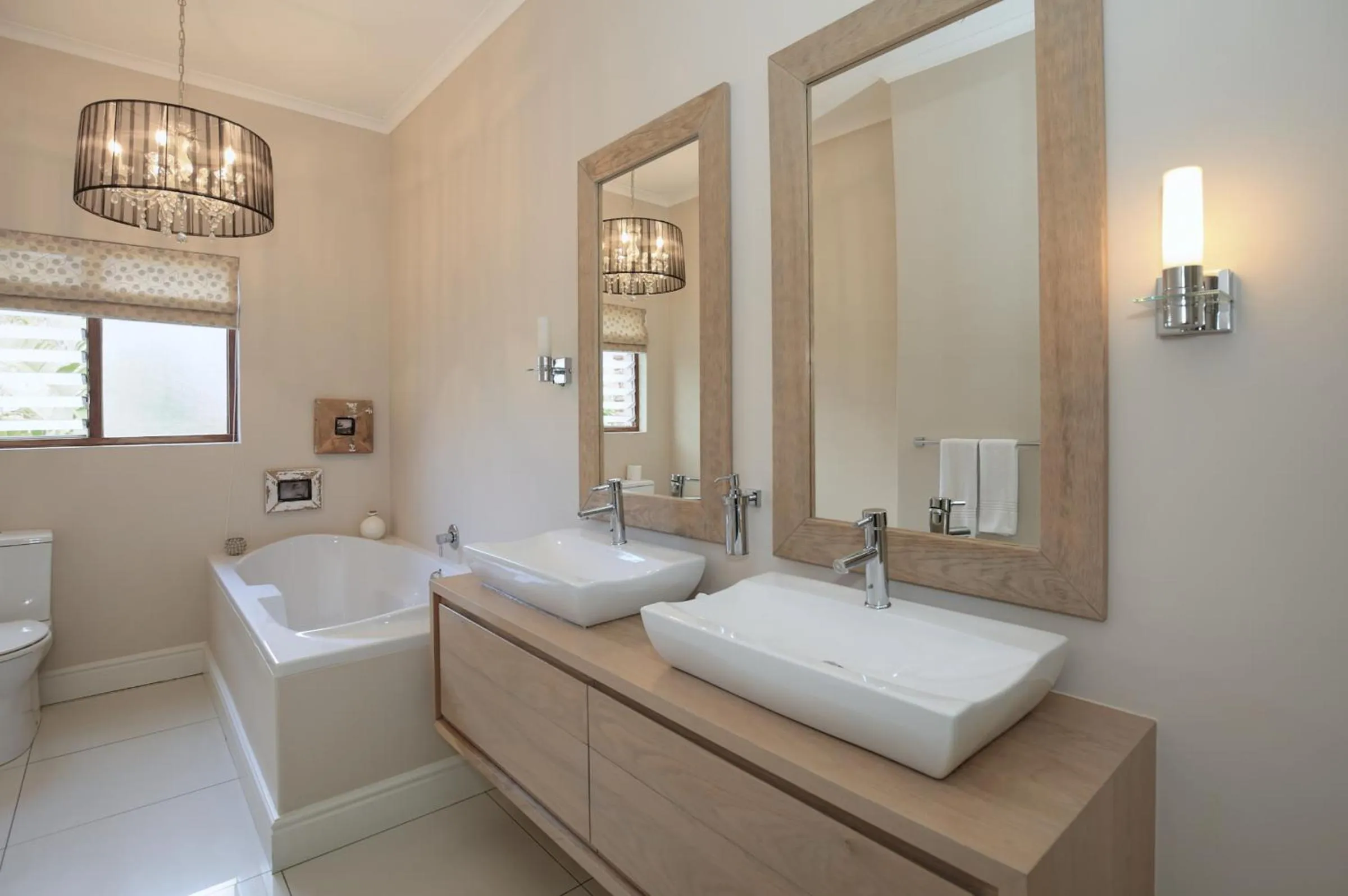 Bathroom in Aziza Guest House