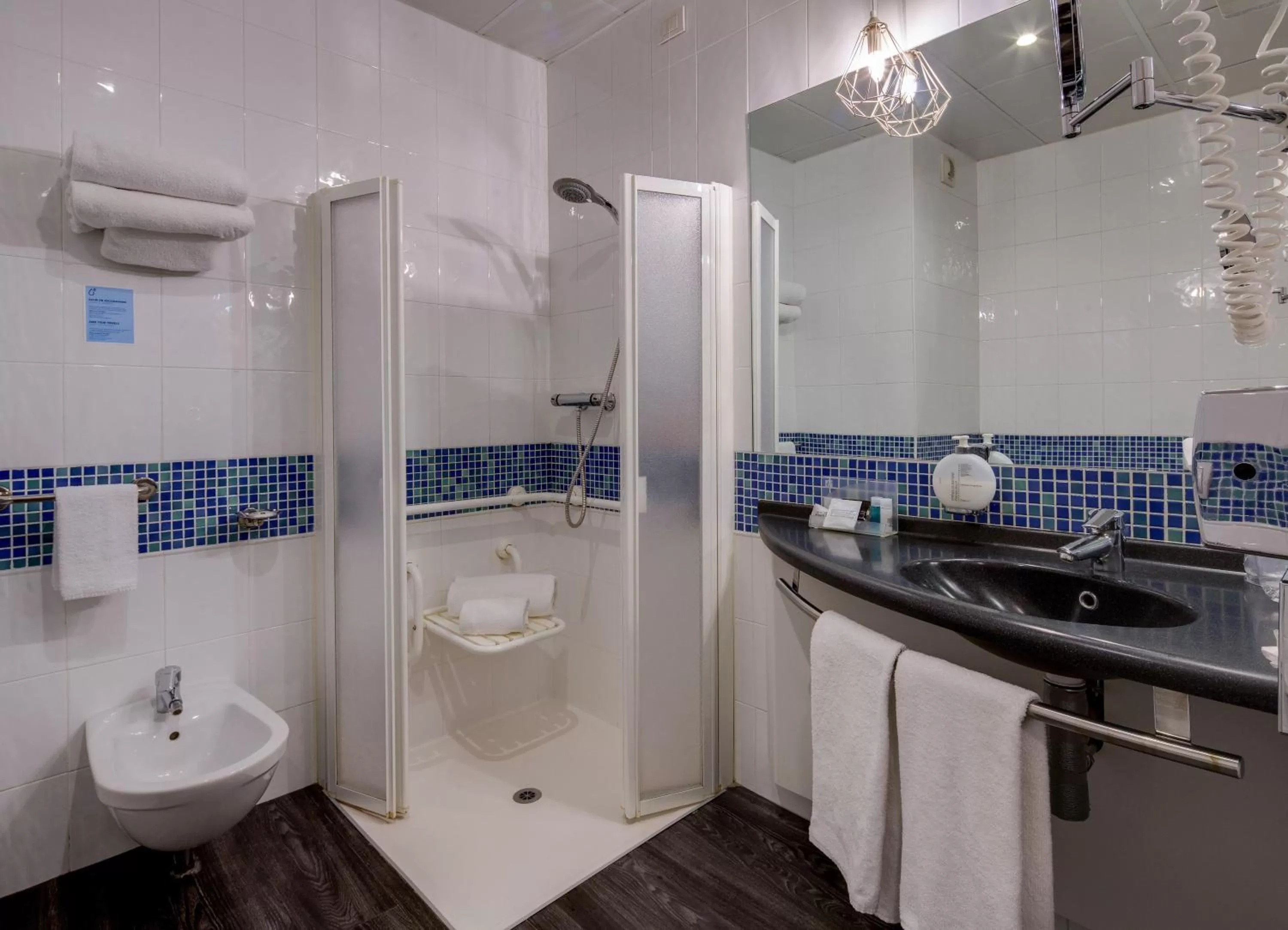 Photo of the whole room in Holiday Inn Bologna - Fiera by IHG