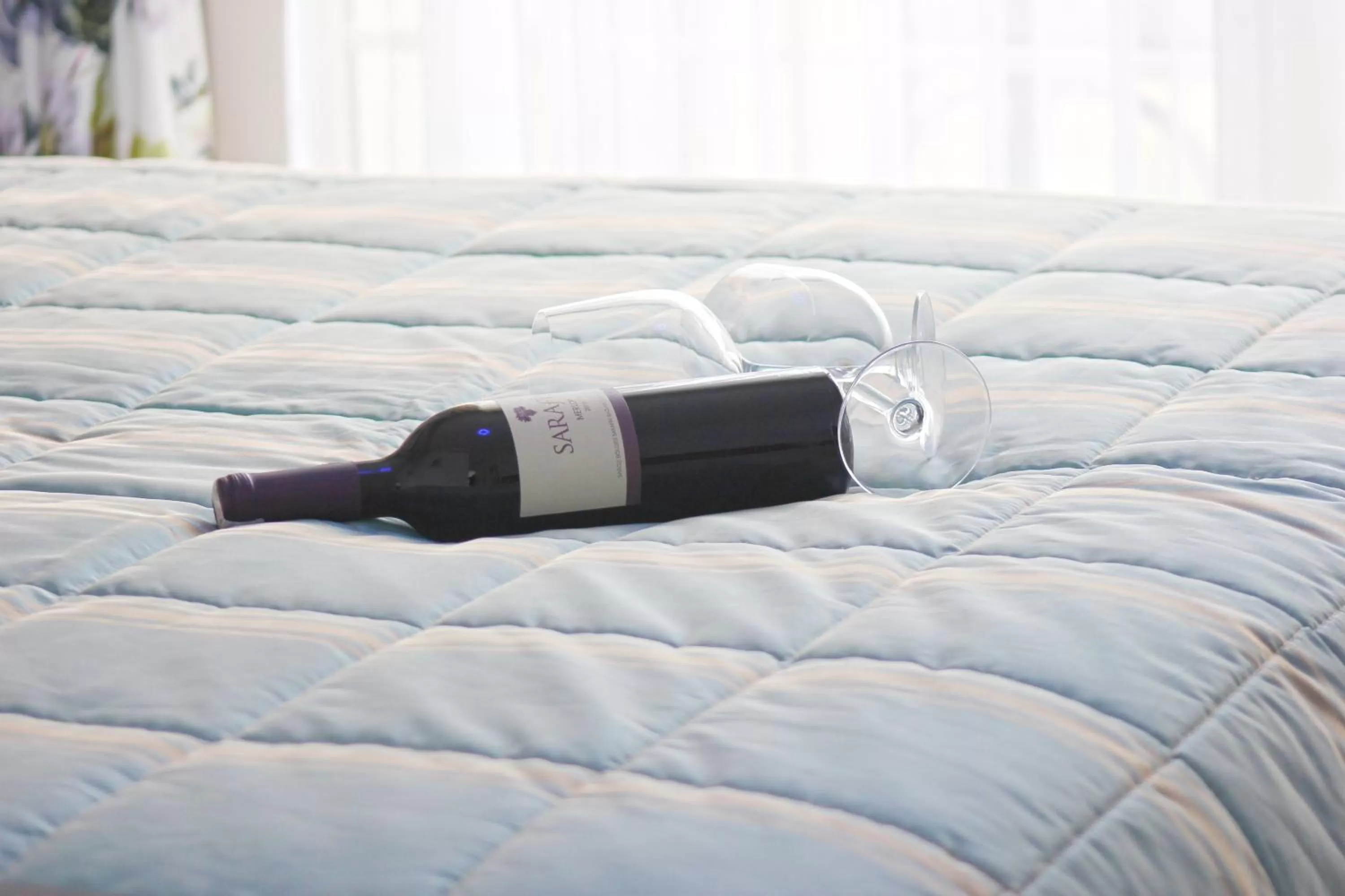 Drinks, Bed in Morisi Konak Butik Otel