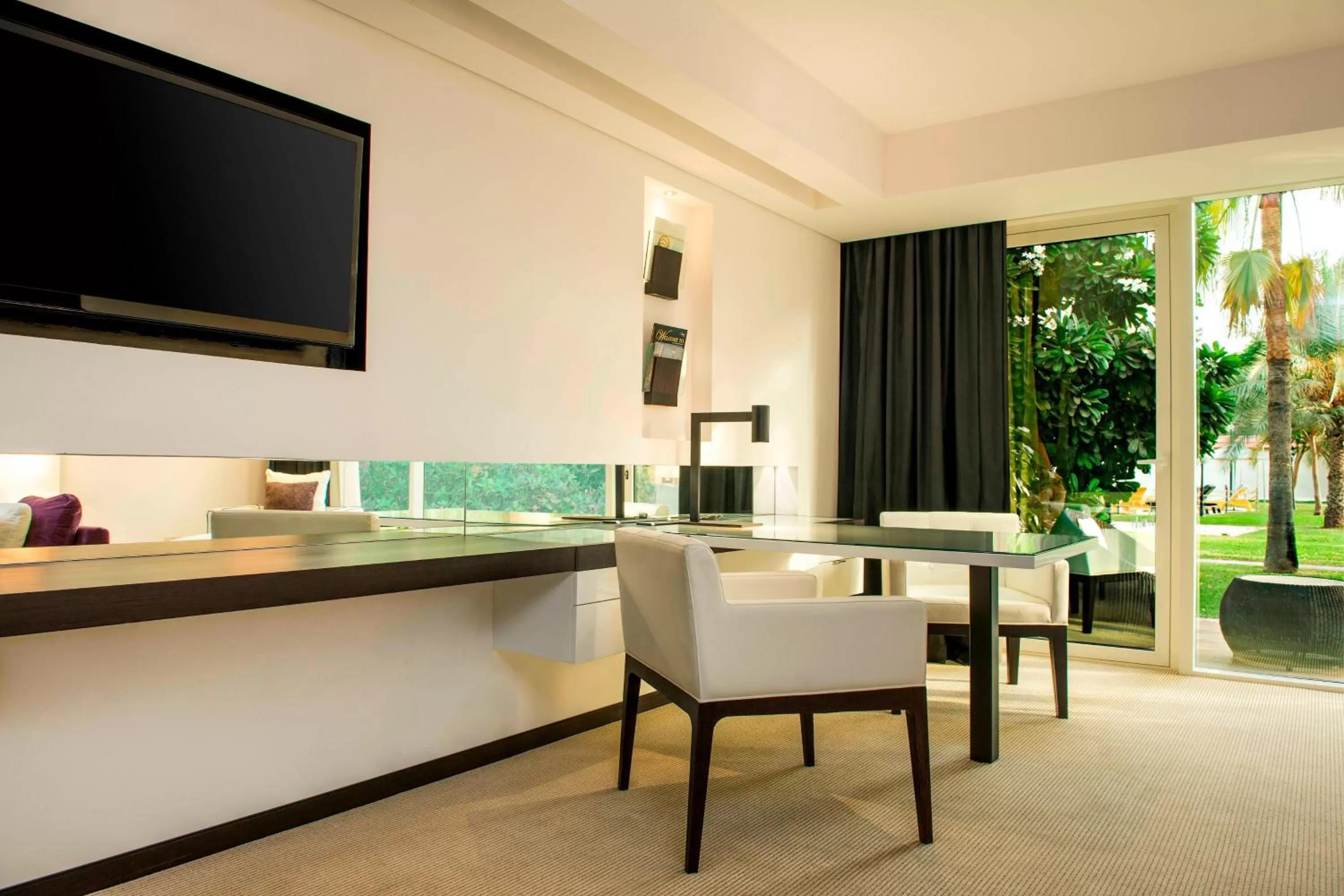 Photo of the whole room in Le Méridien Dubai Hotel & Conference Centre