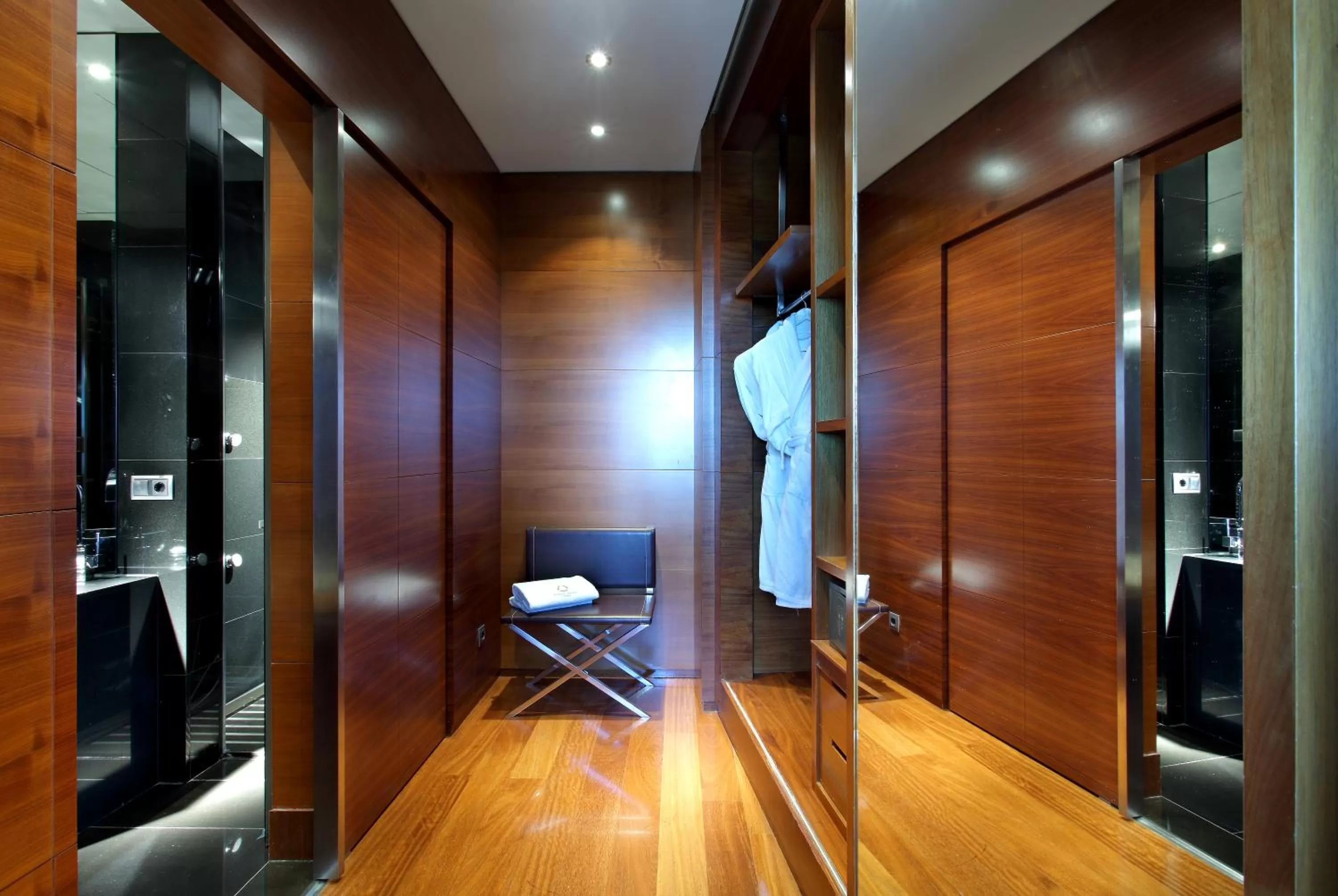 Area and facilities in Eurostars Madrid Tower