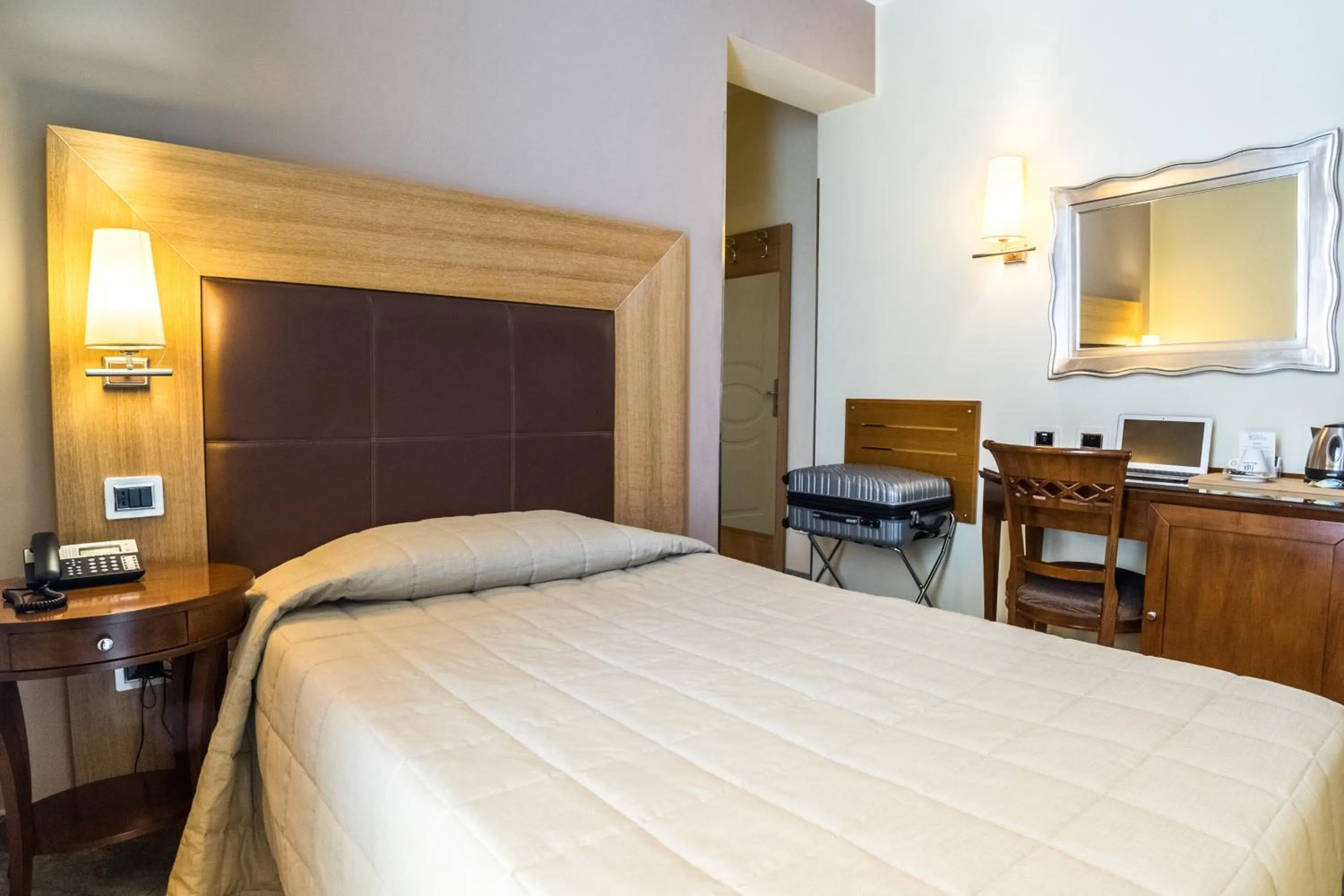 Bed in Hotel Villa Tirreno