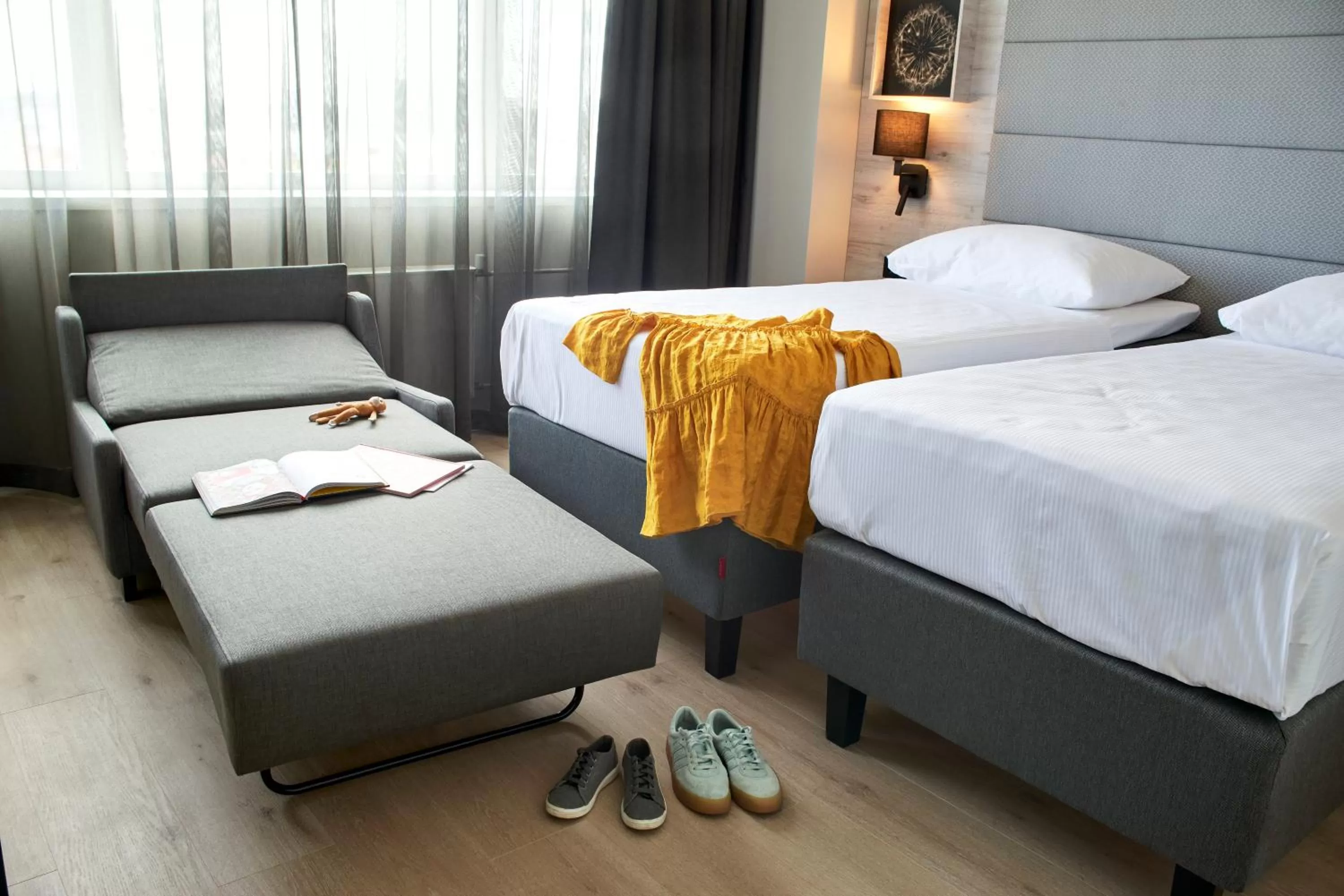 Text overlay, Bed in Tallink City Hotel