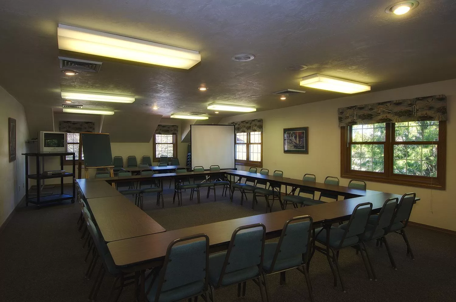 Meeting/conference room in High Point Inn