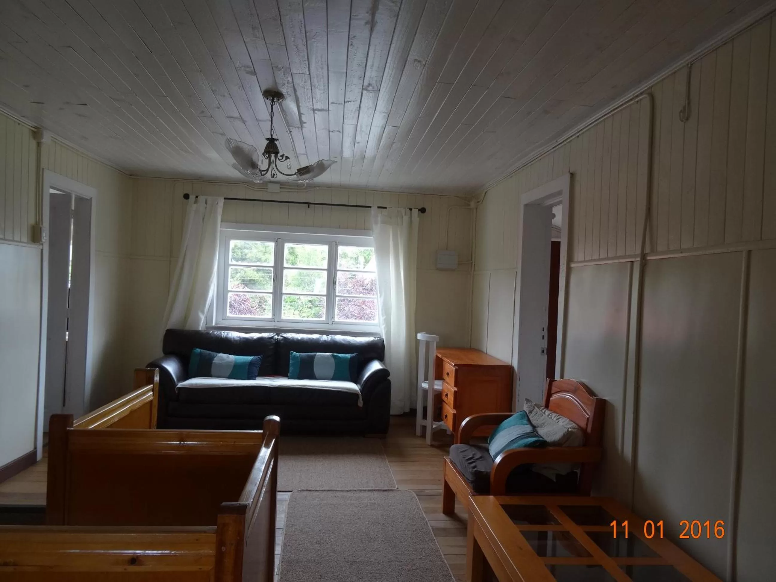 Communal lounge/ TV room, Bed in Hostal Triwe