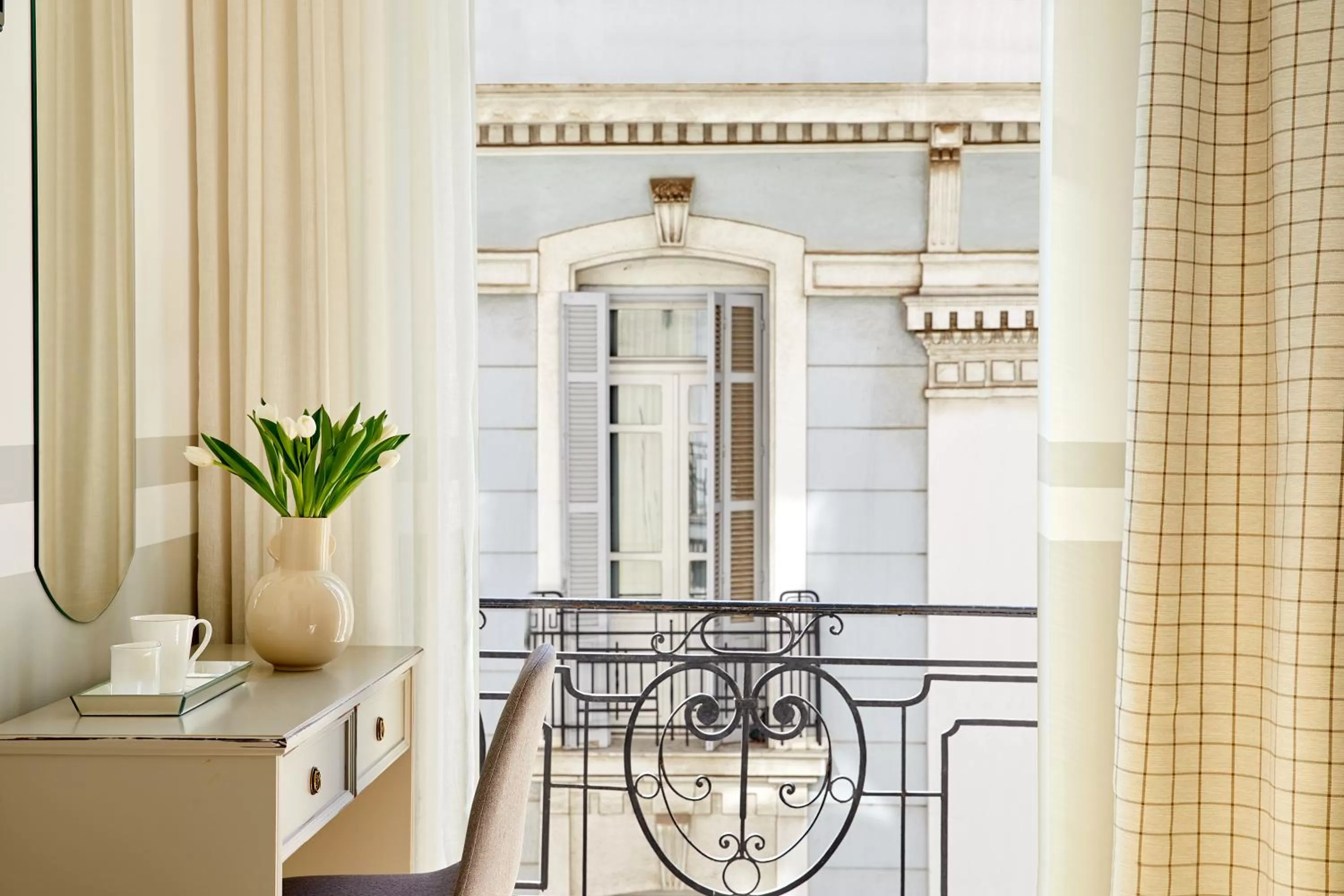 Balcony/Terrace in Hotel Luxembourg