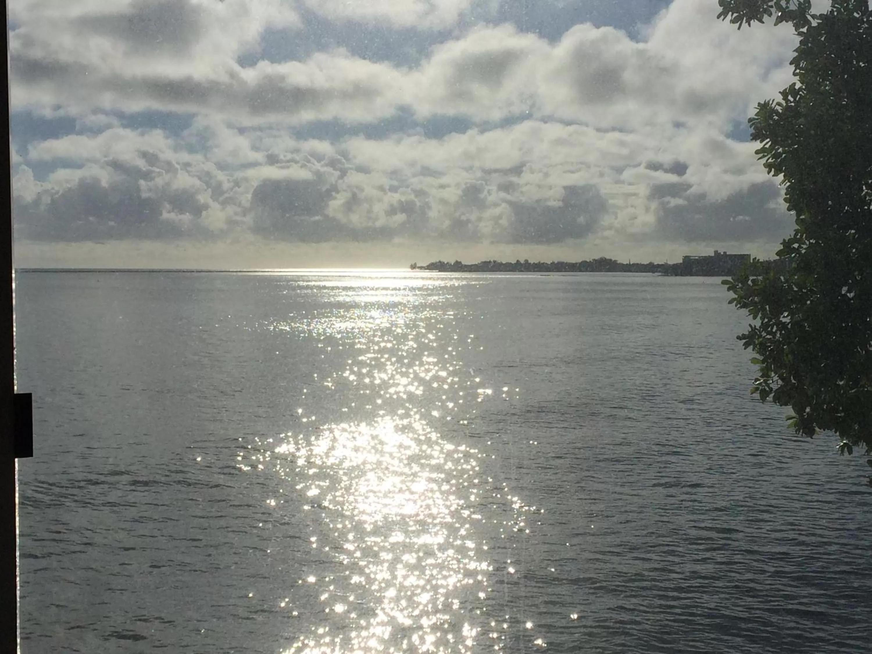 Sea view in Hilo Bay Oceanfront Bed and Breakfast