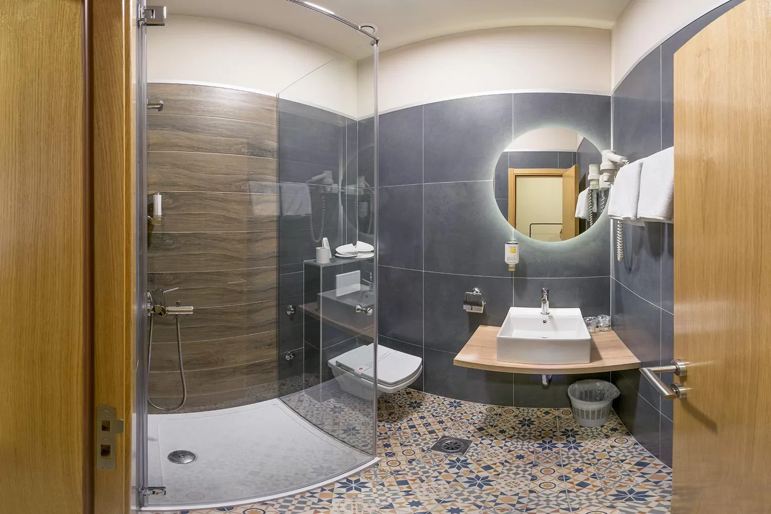 Shower in Boutique Hotel St Georgije