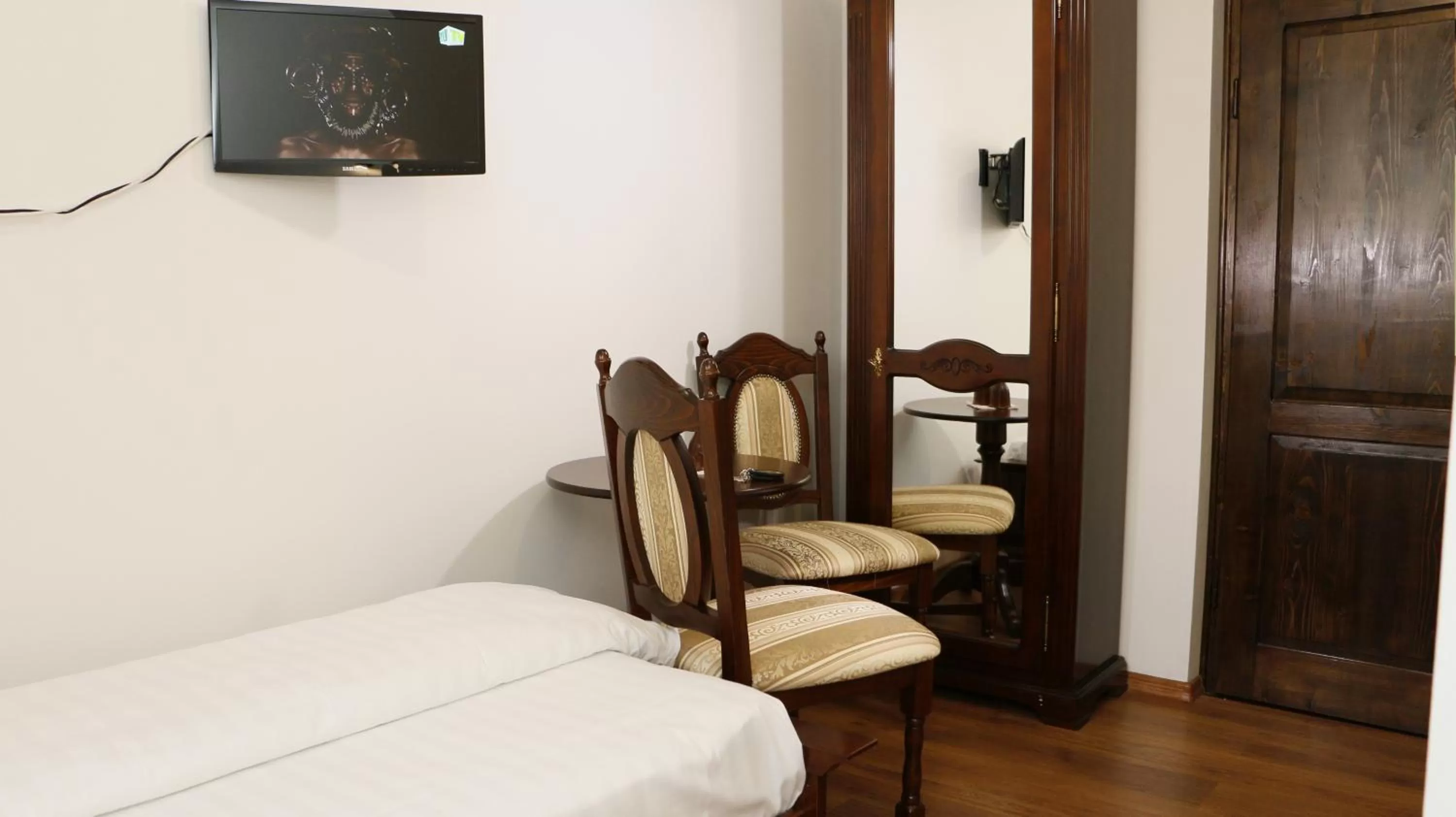 Bed in Hanu lui Gica Spa