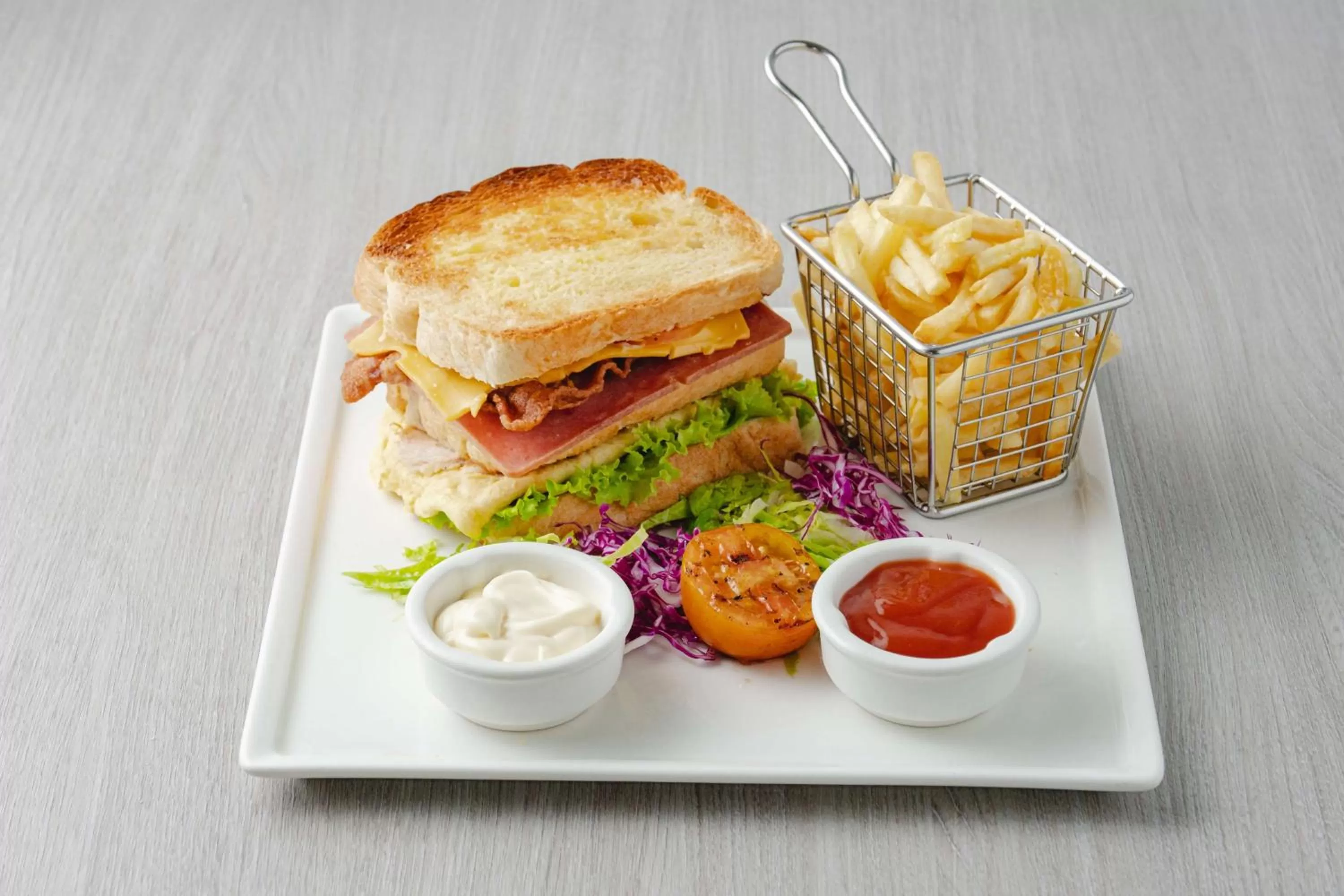 Food and drinks in Park Inn By Radisson Iloilo