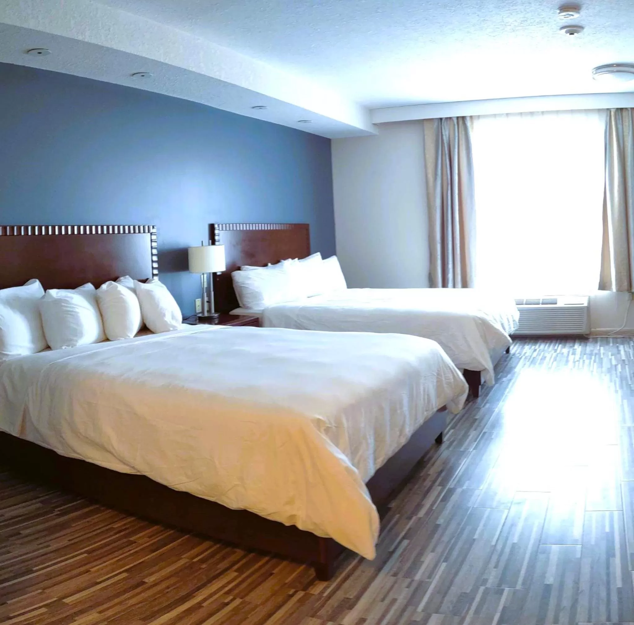 Double Room in Days Inn & Suites by Wyndham Fort Saskatchewan