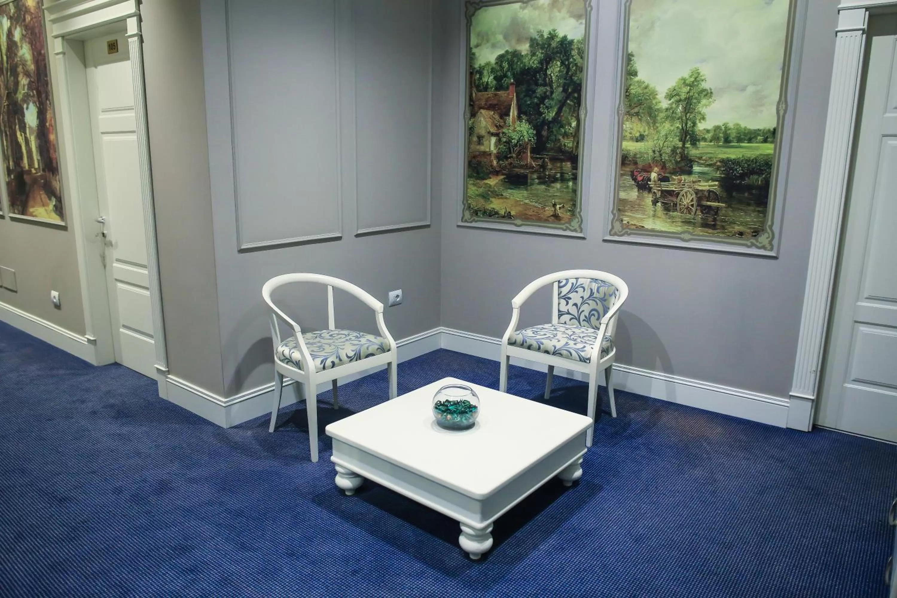 Floor plan in Hotel Monarch