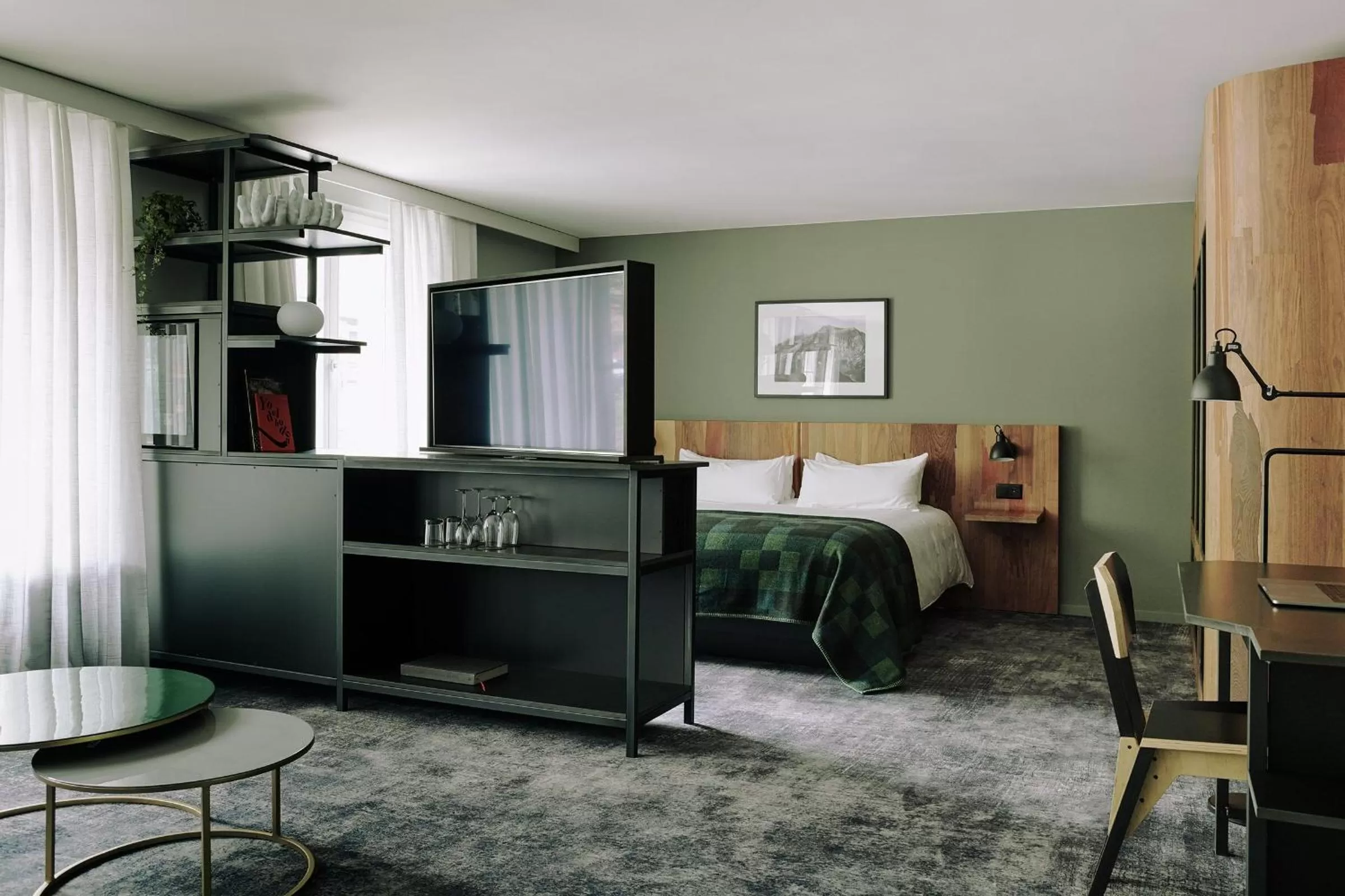 TV and multimedia, Bed in The Cambrian