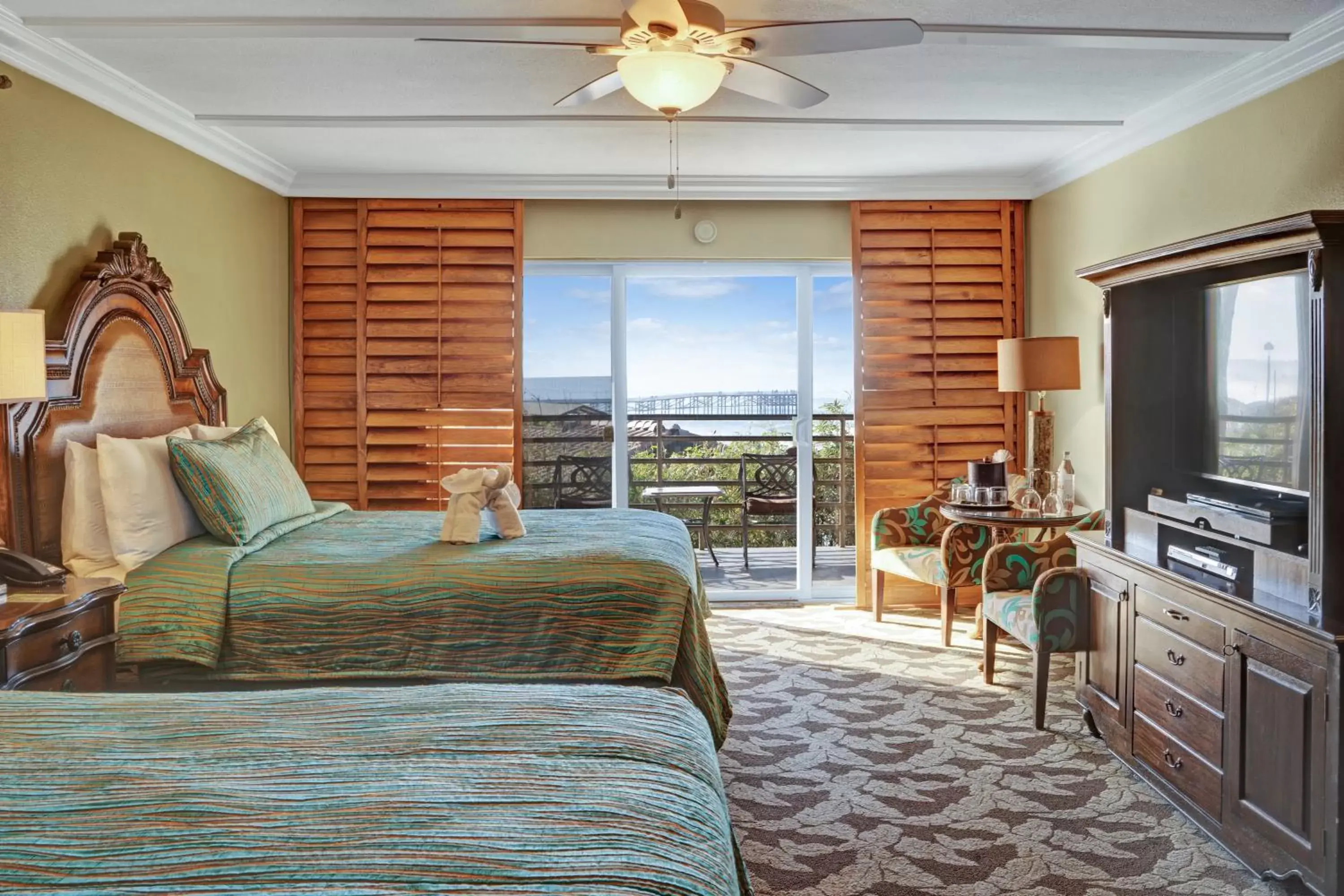 Partial Ocean View Standard ADA Accesible Room in Pacific Terrace Hotel Partial Ocean View Standard ADA Accesible Room in Pacific Terrace Hotel