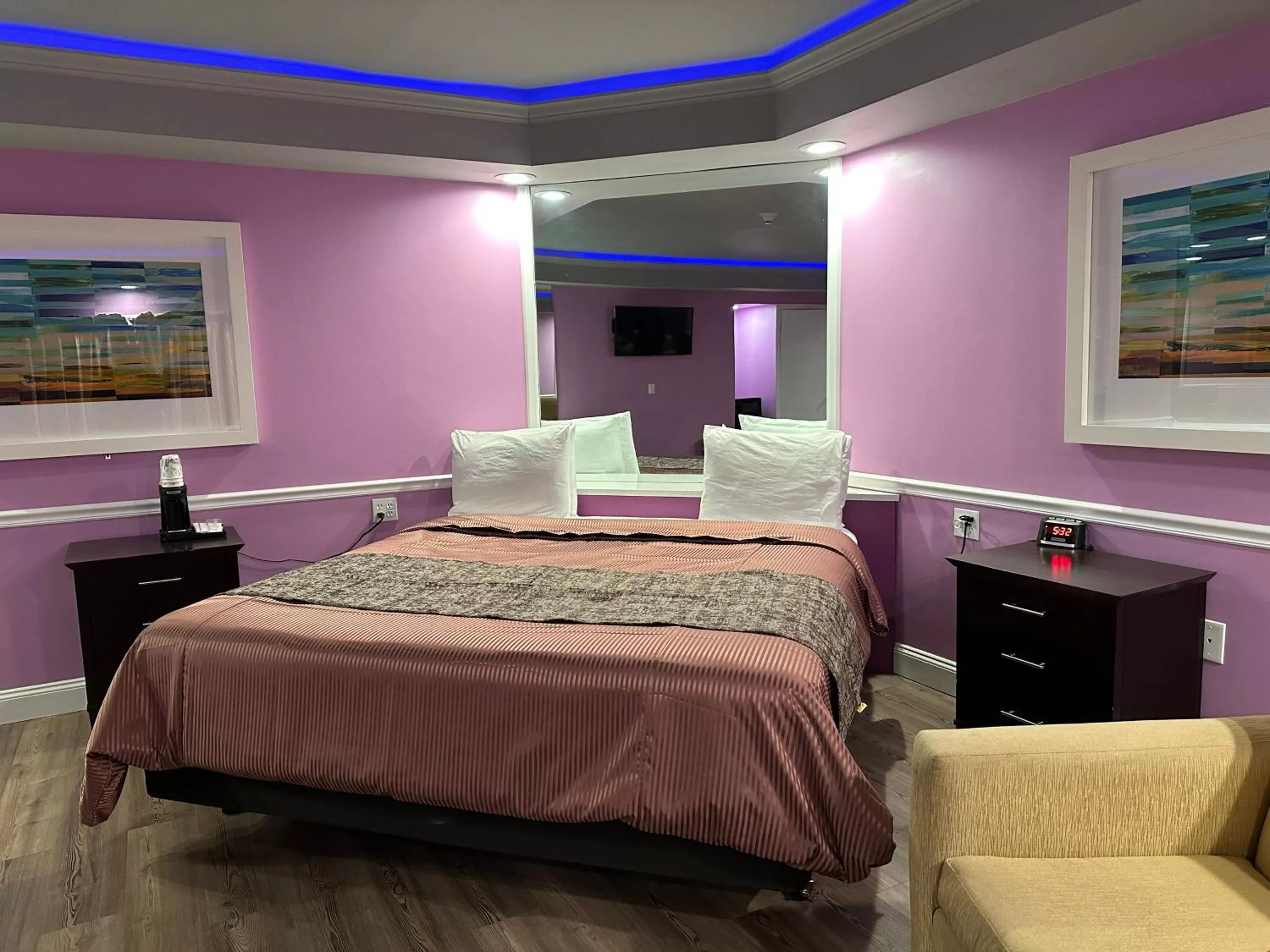 Bedroom, Bed in Inn of the Dove - Romantic Luxury Suites with Jacuzzi & Seasonal Fireplace at Harrisburg-Hershey-Philadelphia, PA