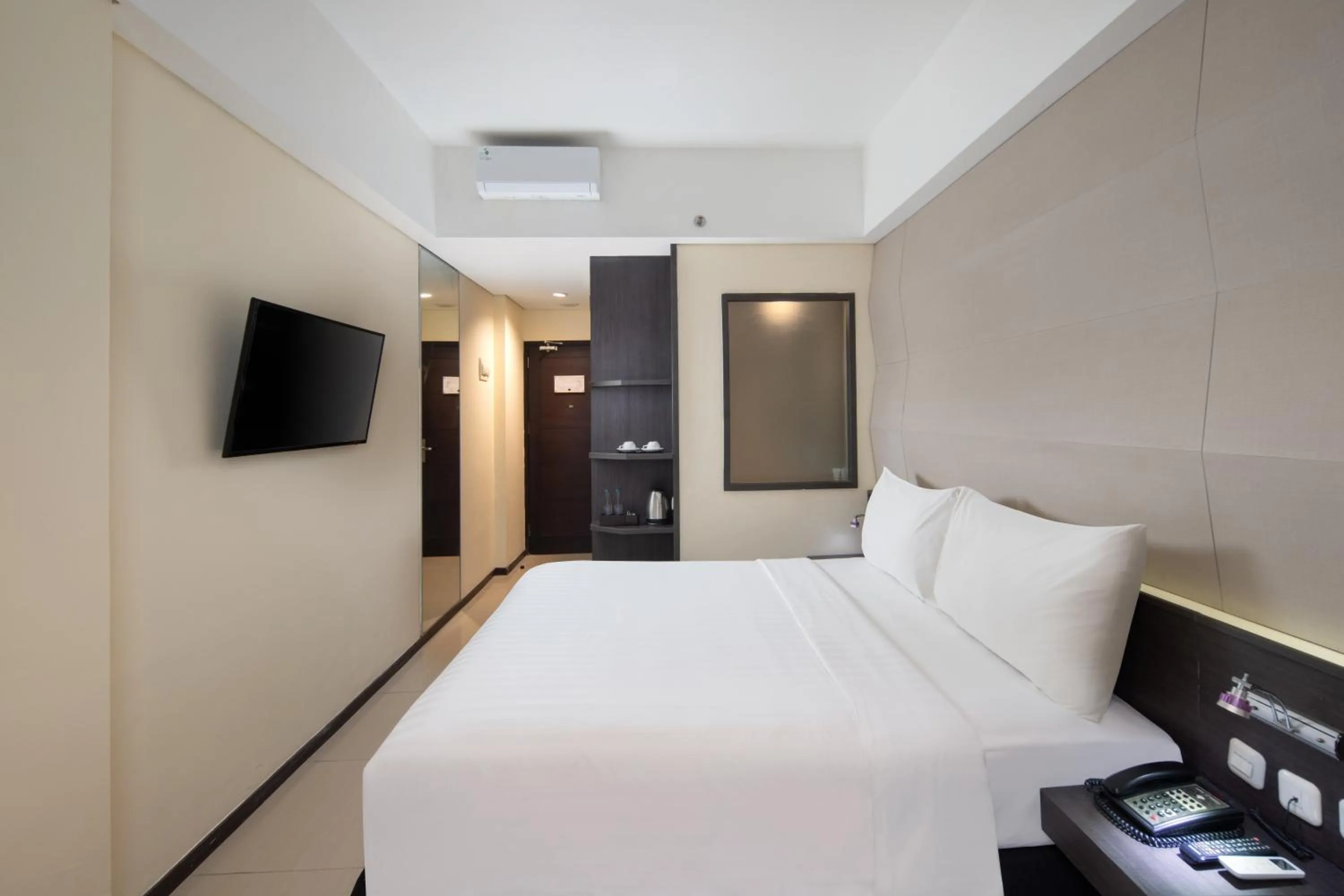 TV and multimedia in Fashion Hotel Legian