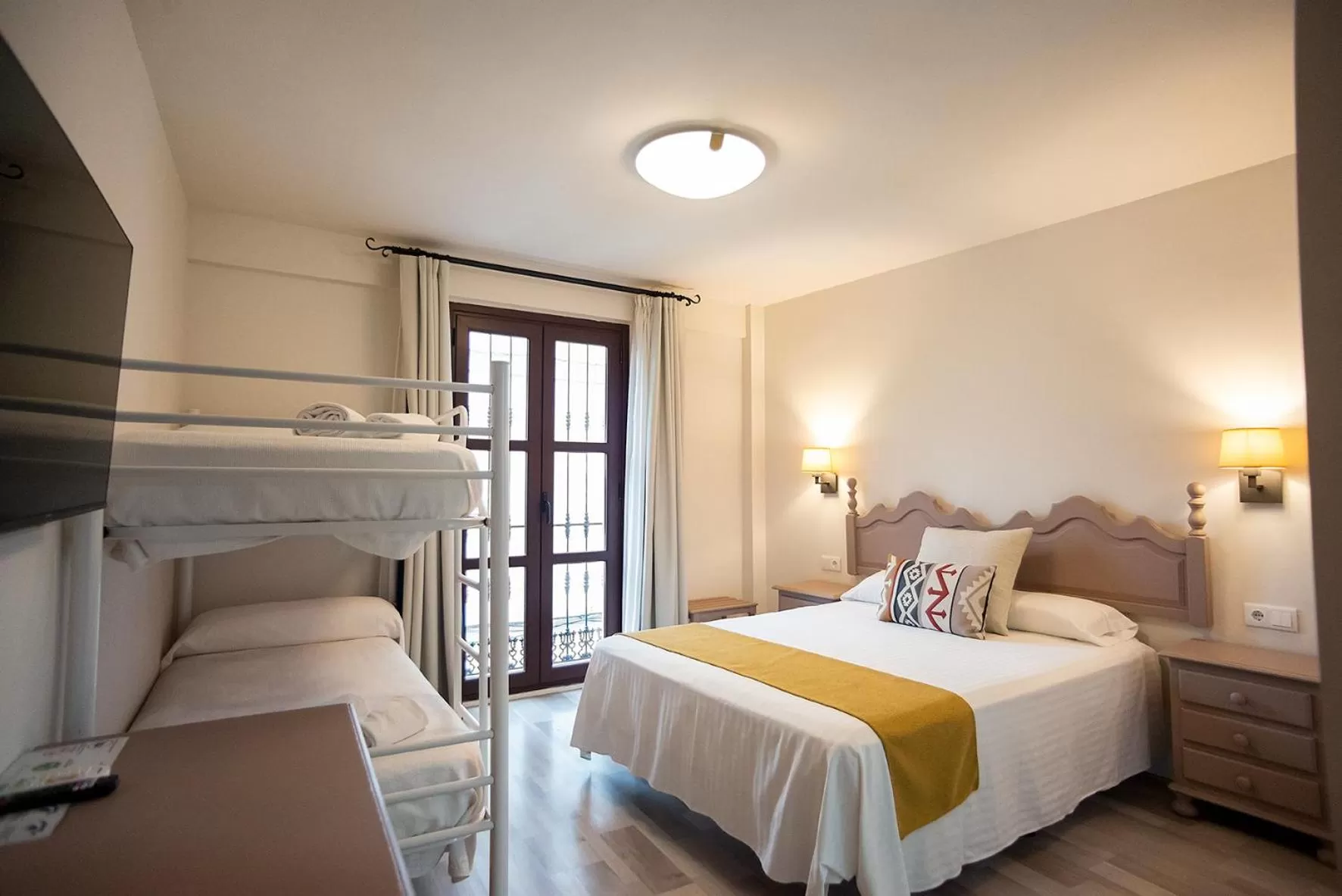 Photo of the whole room, Bed in Hotel Casa Palacio la Sal