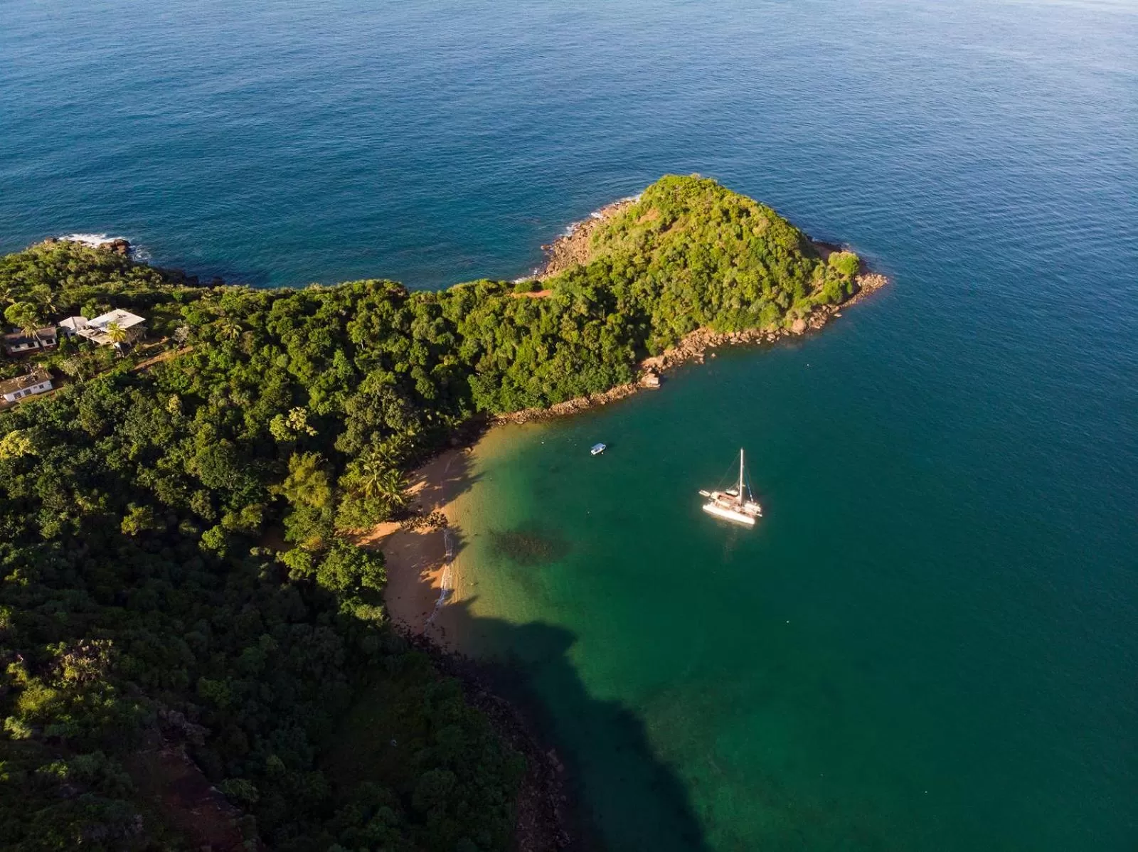 Beach in Agnus Unawatuna