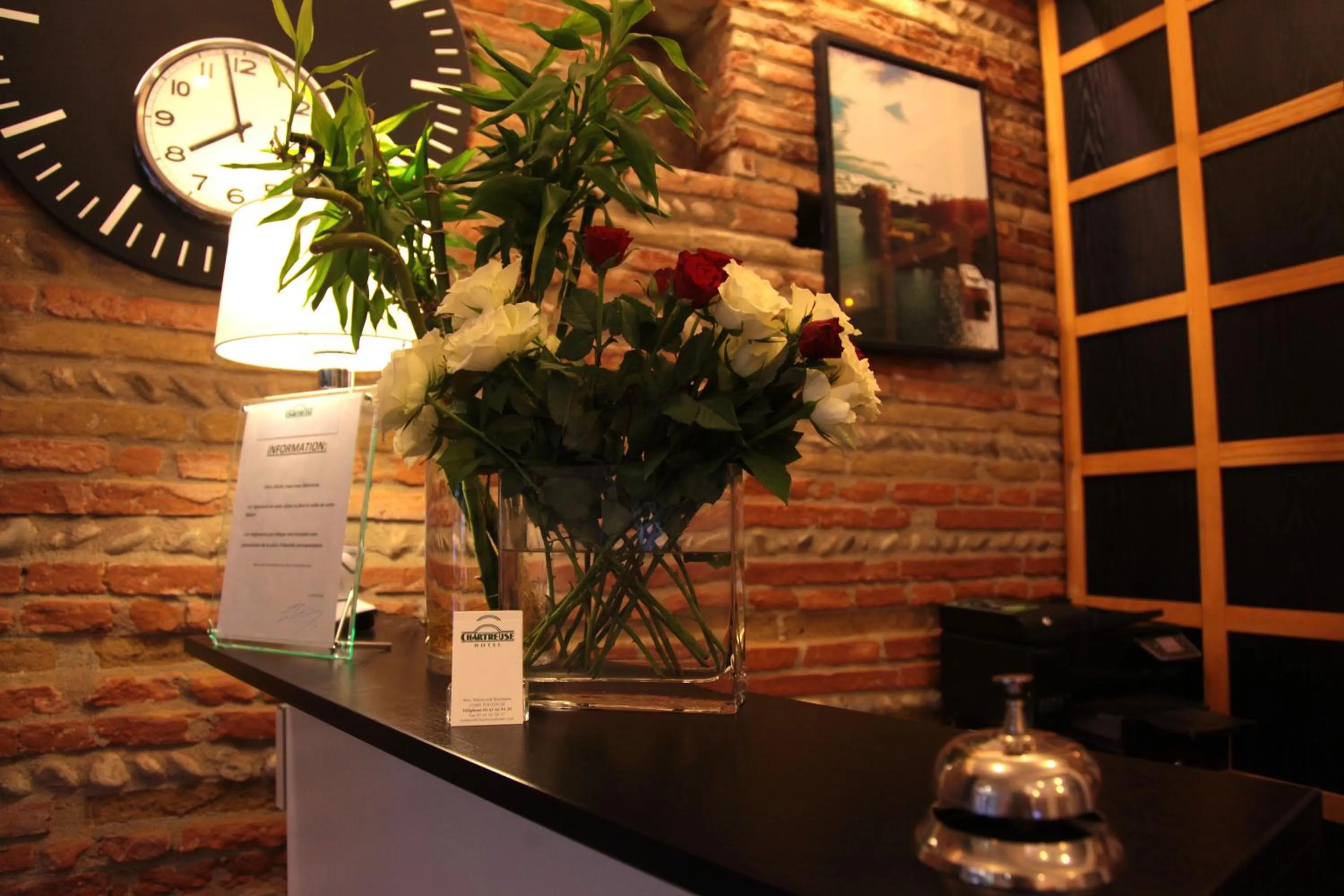 Lobby or reception in Hôtel La Chartreuse