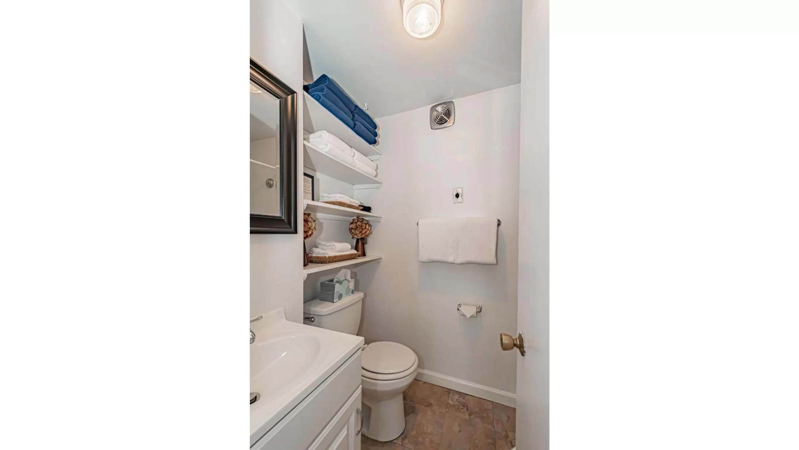 Bathroom in Suites of Lava Hot Springs