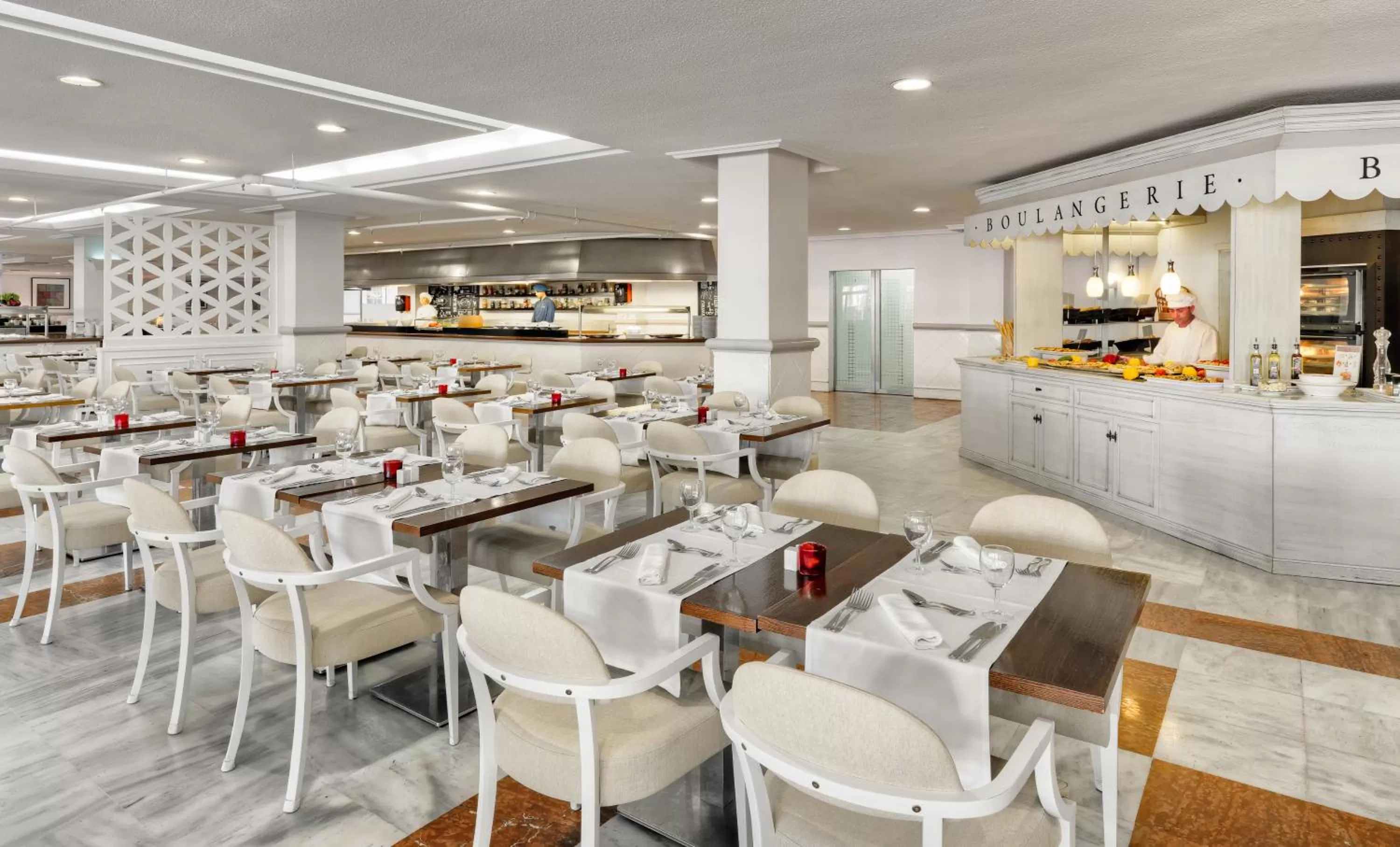 Restaurant/places to eat in H10 Lanzarote Princess