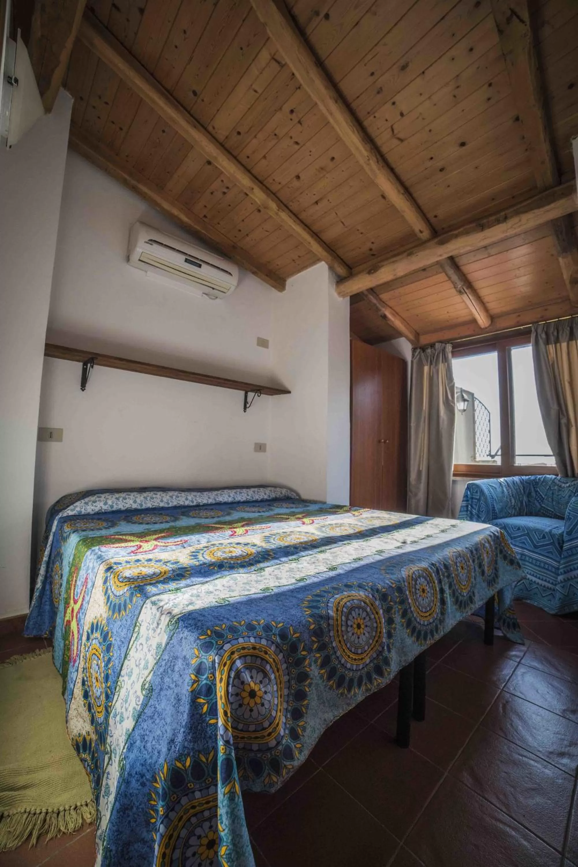 Bedroom, Bed in ToviMar Apartments