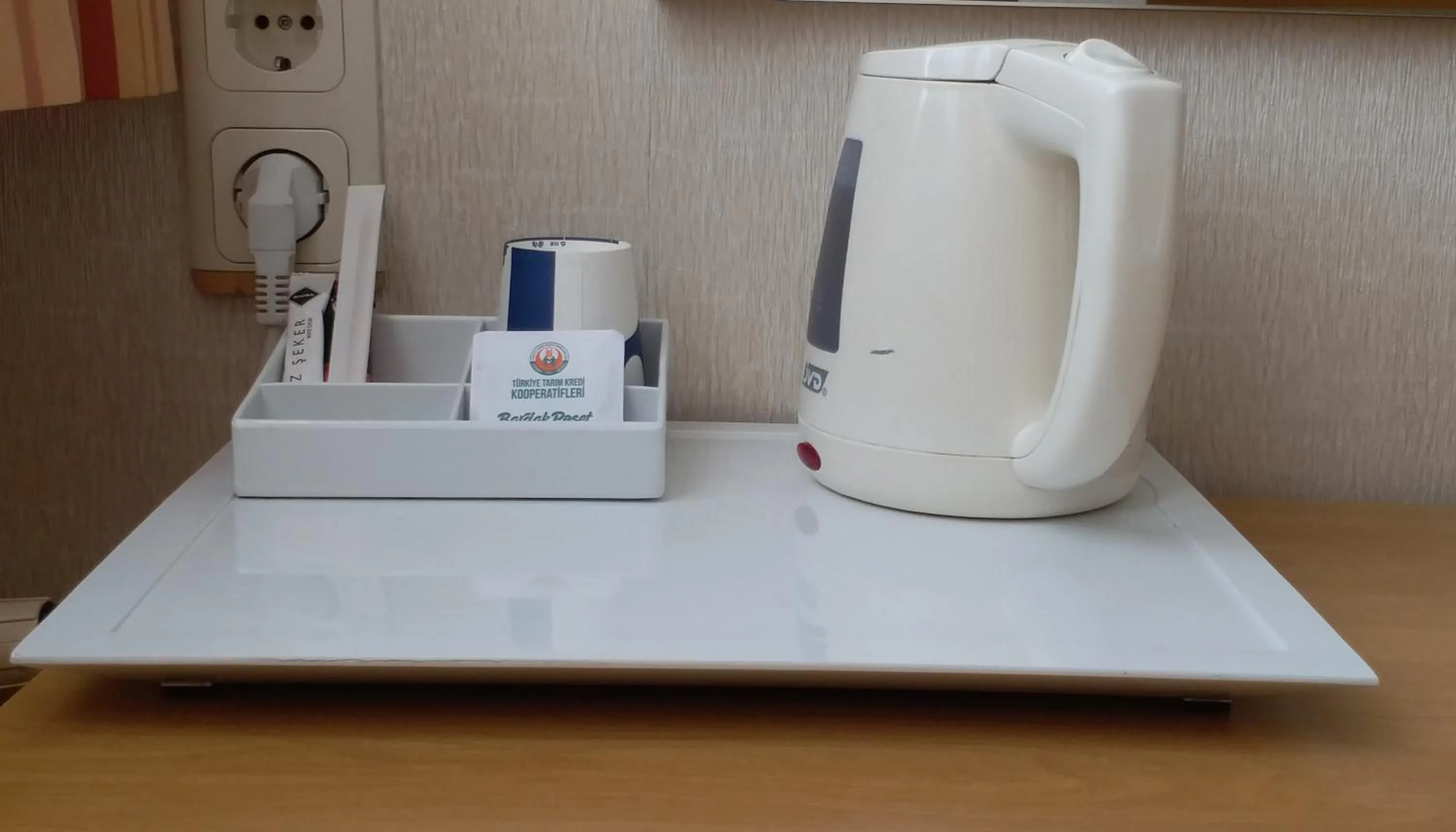 Coffee/tea facilities in Hotel Inter Istanbul
