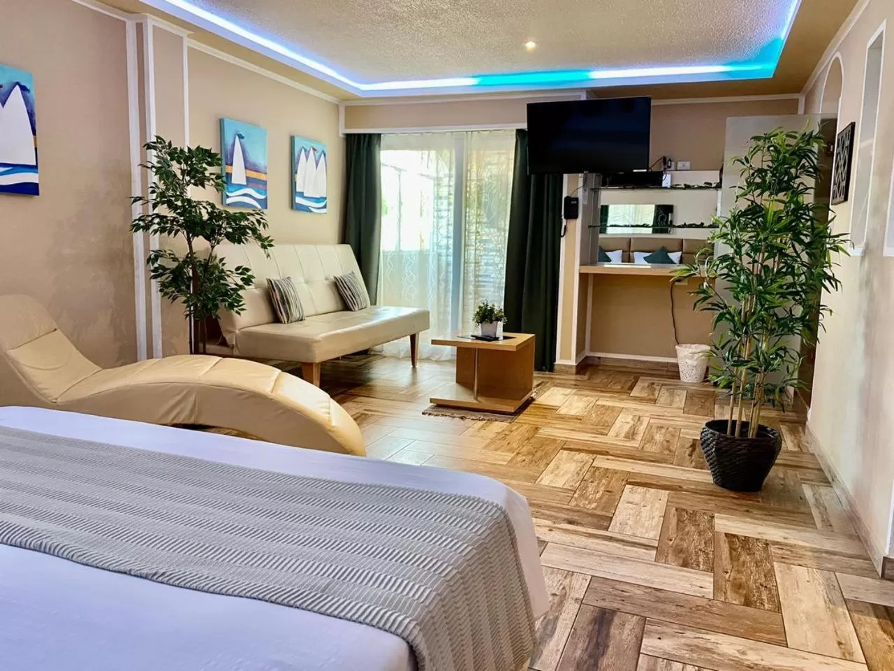 Coffee/tea facilities, Bed in Sosua Inn Hotel