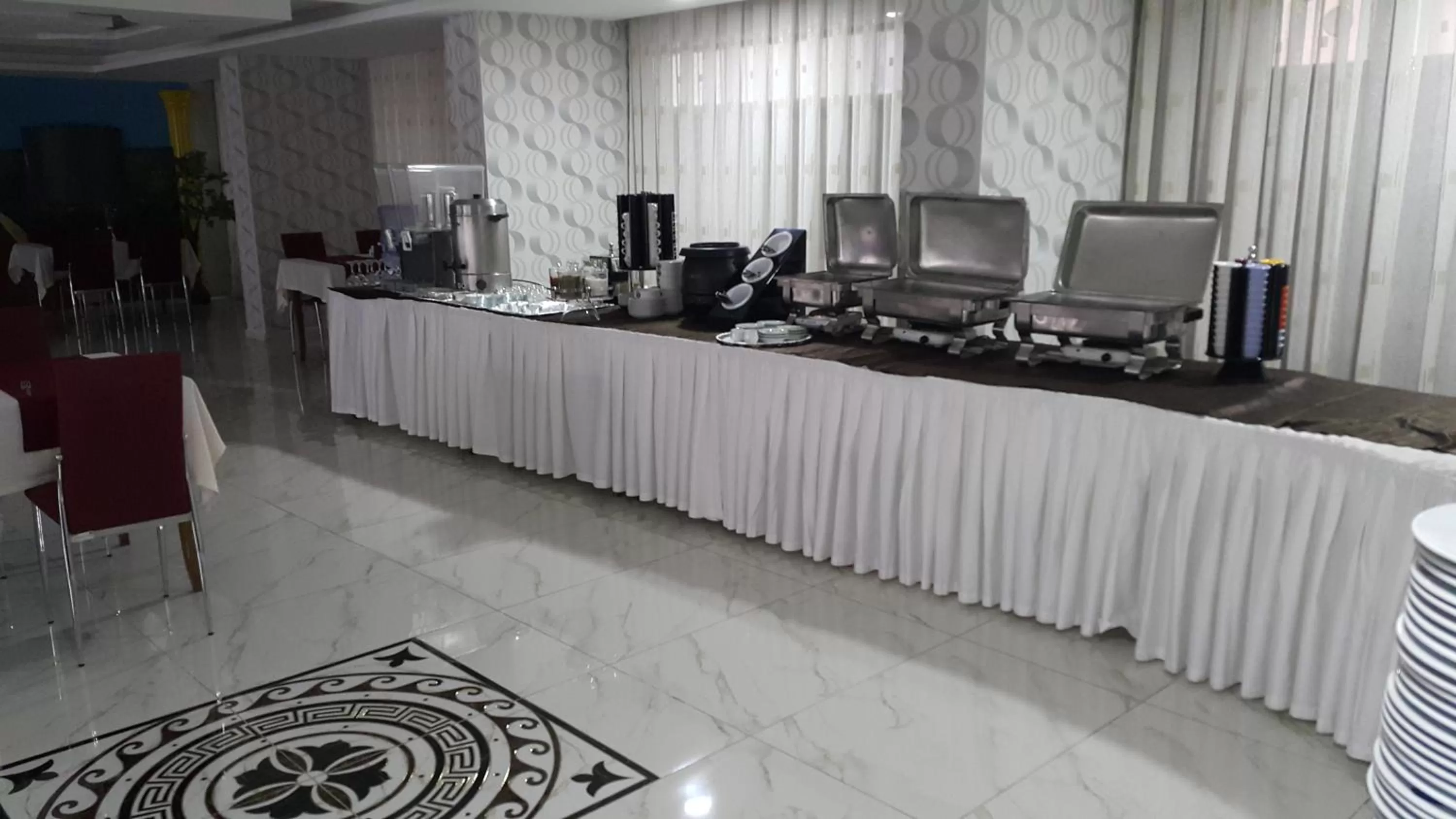 Lunch in Miroglu Hotel