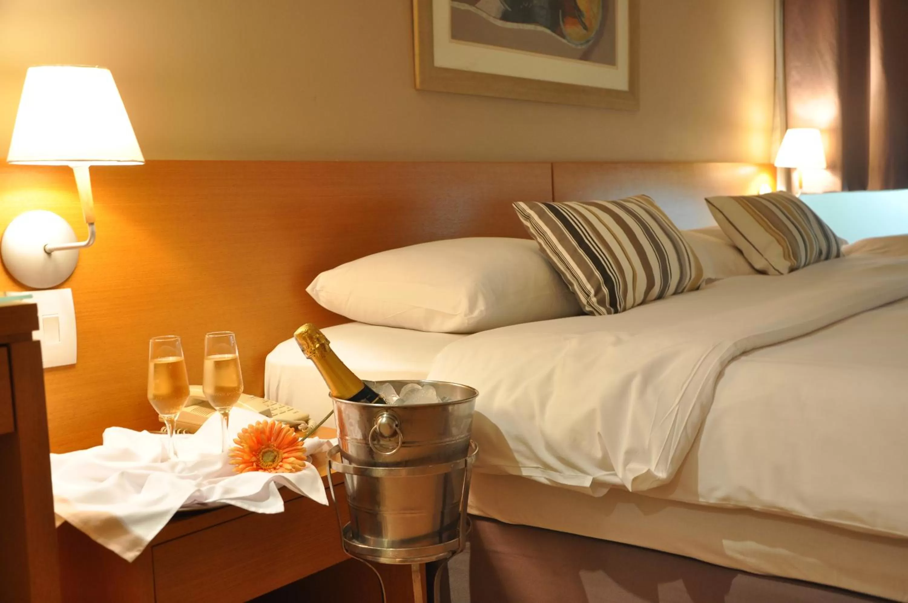 Bed in Augusto's Rio Copa Hotel