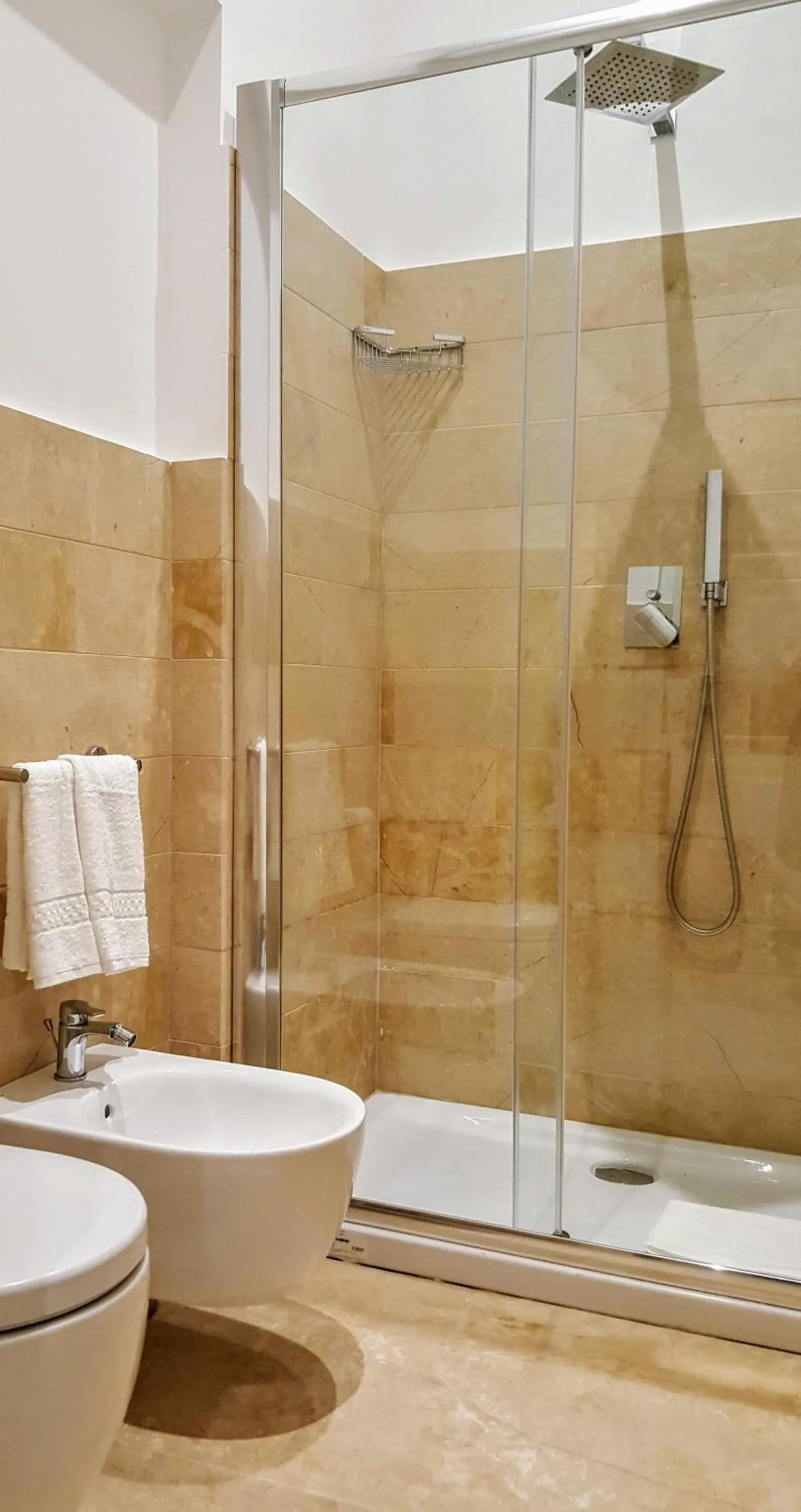 Shower in ZIBIBBO SUITES & ROOMS - Aparthotel in Centro Storico a Trapani