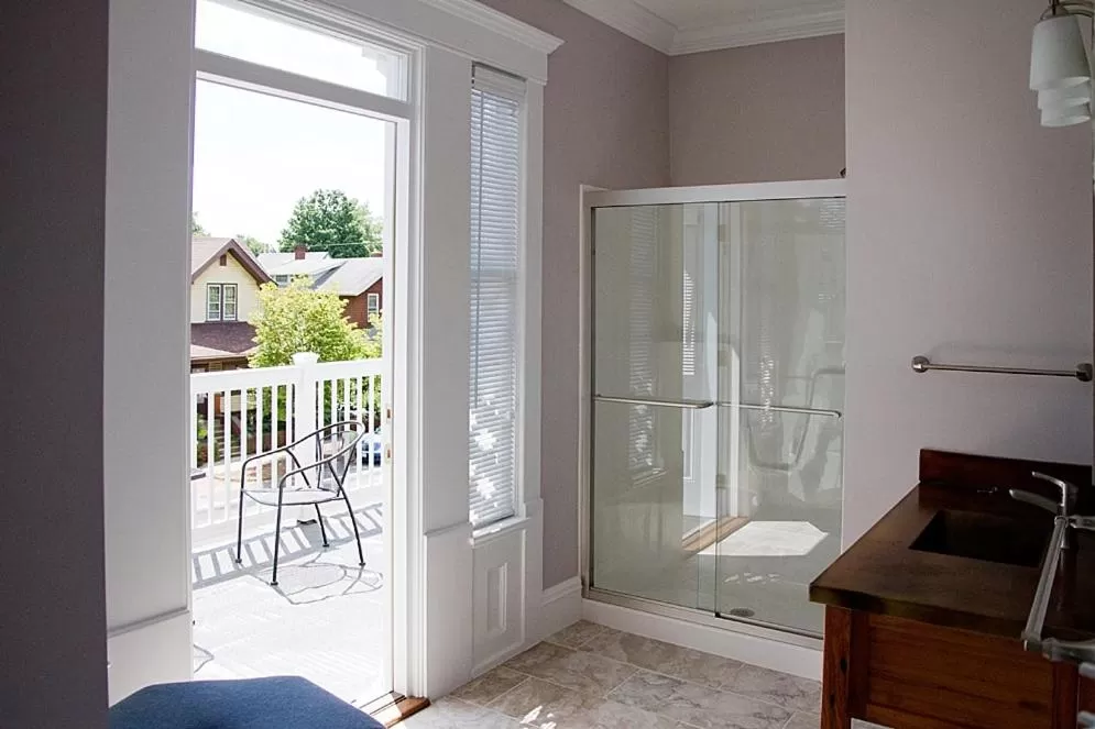 Balcony/Terrace in Wishmaker House B&b