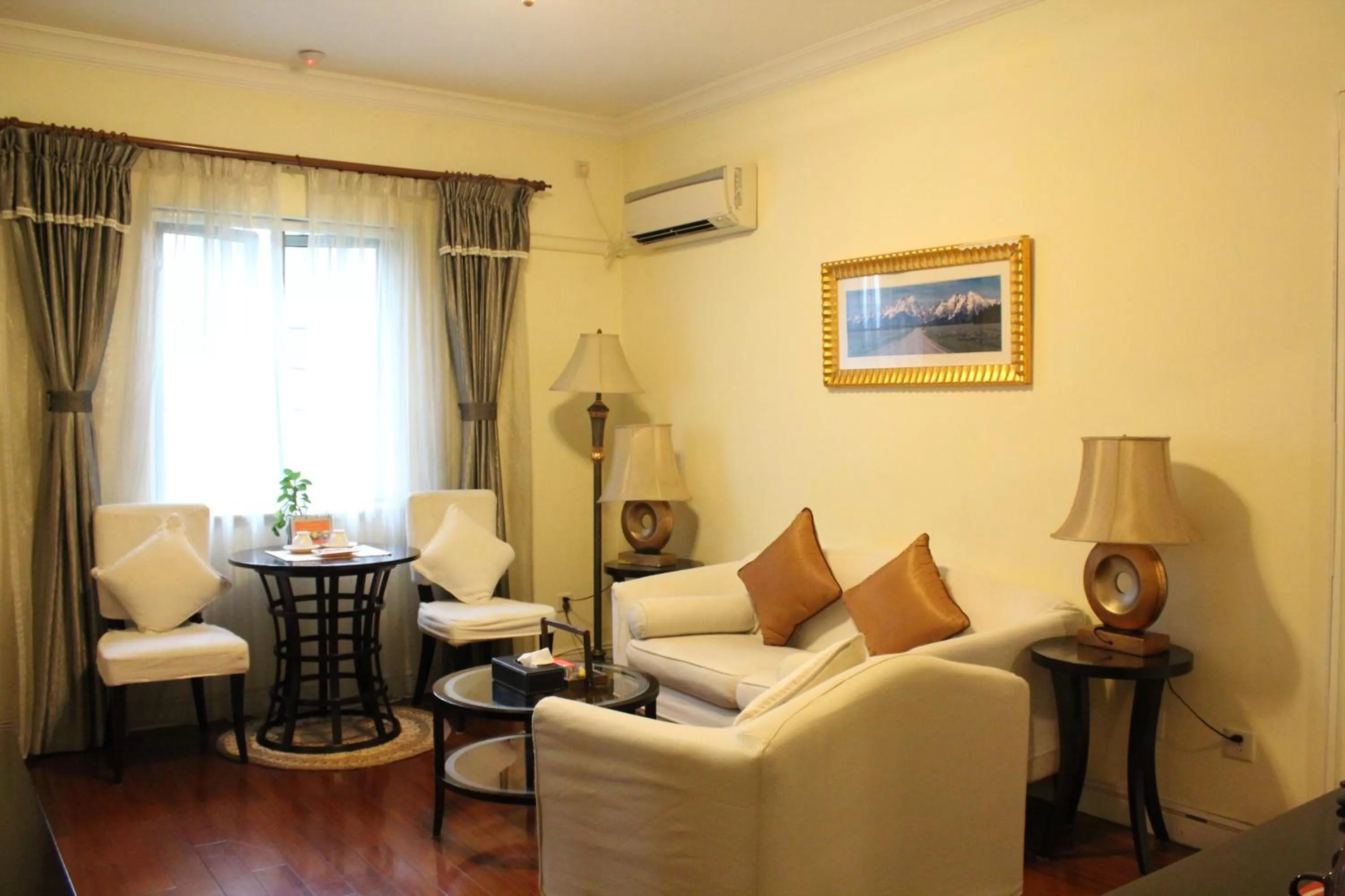 Living room in Ladoll Service Apartments