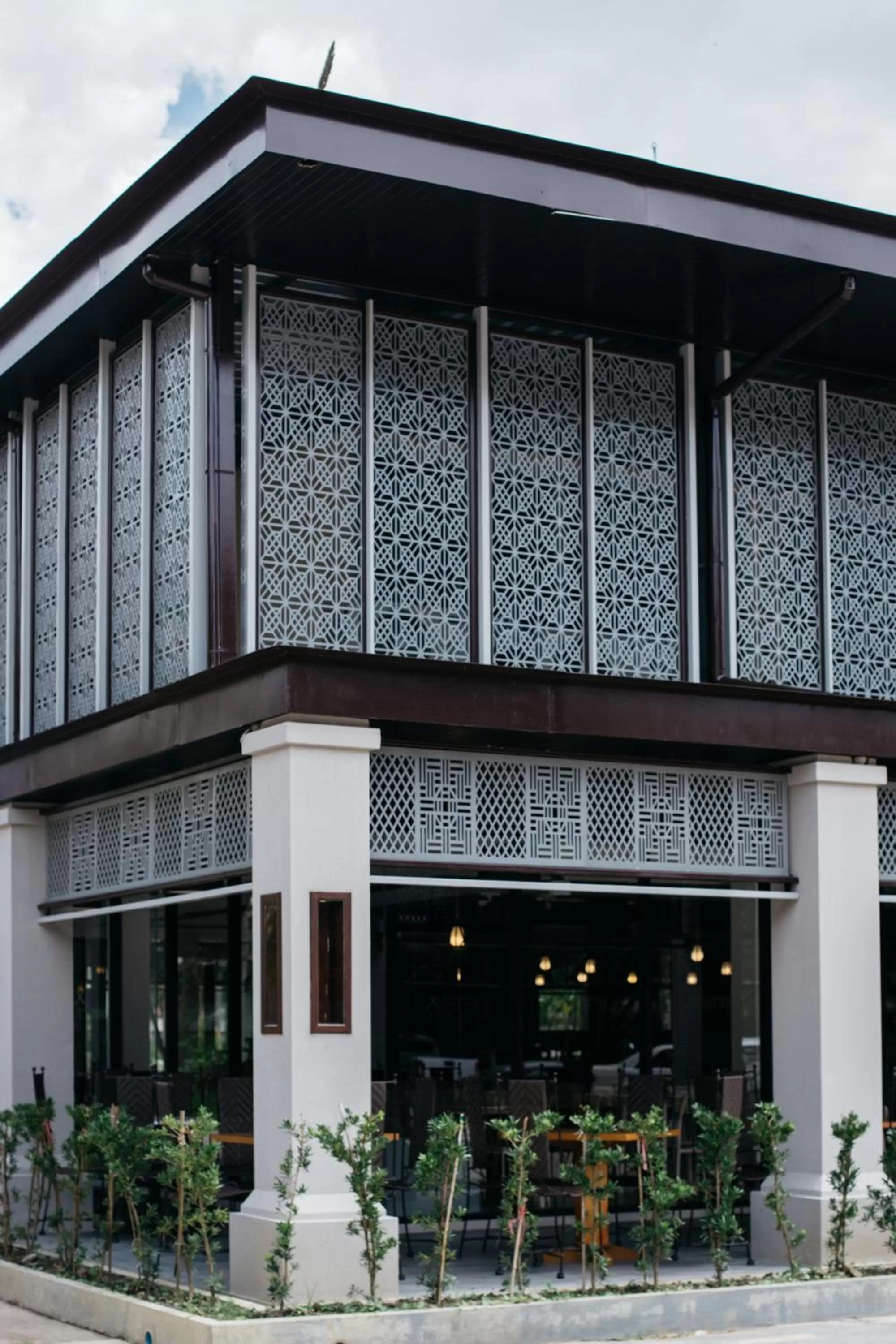 Restaurant/places to eat in Diamond Park Inn Chiangrai & Resort