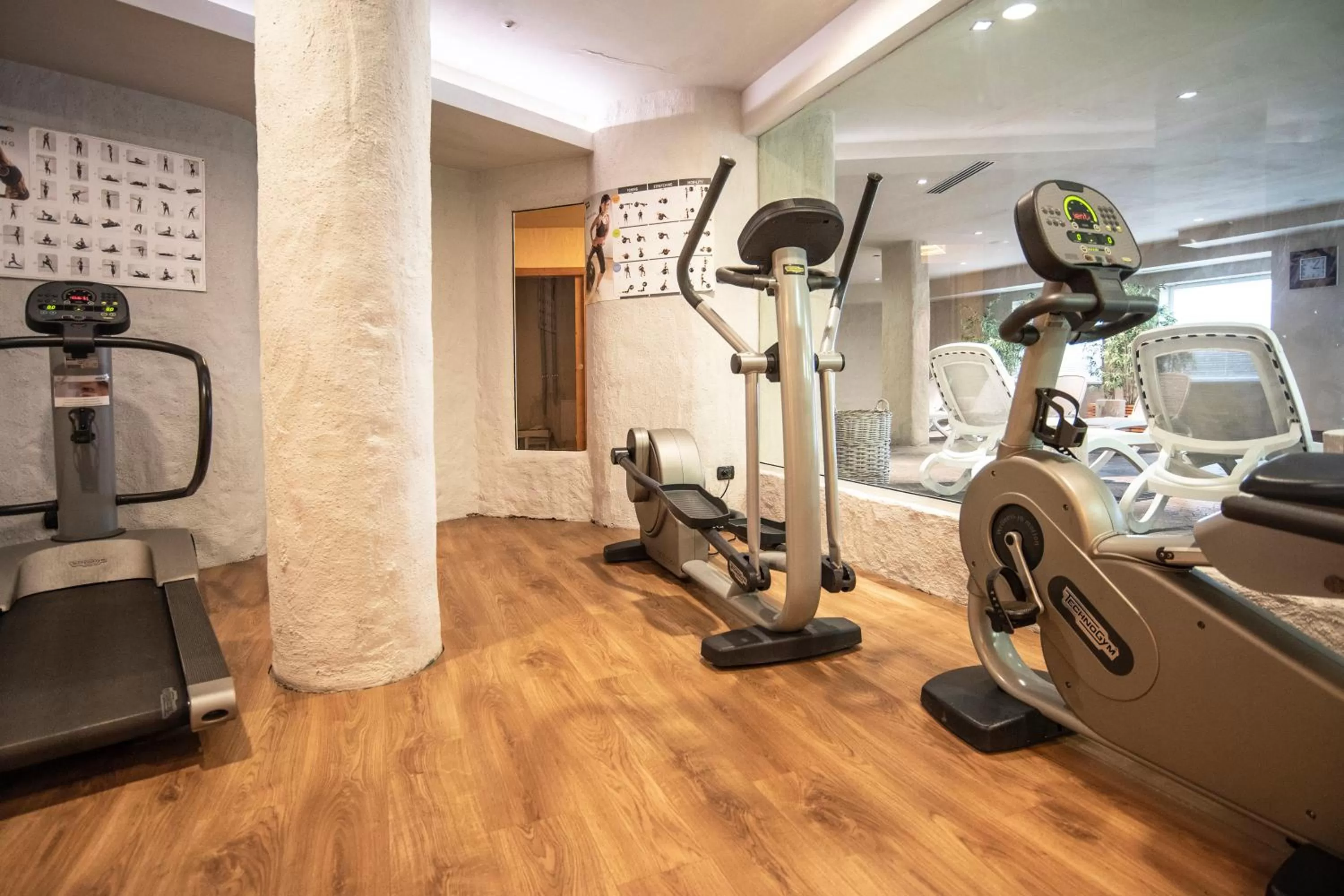 Fitness centre/facilities in Adler ApartHotel