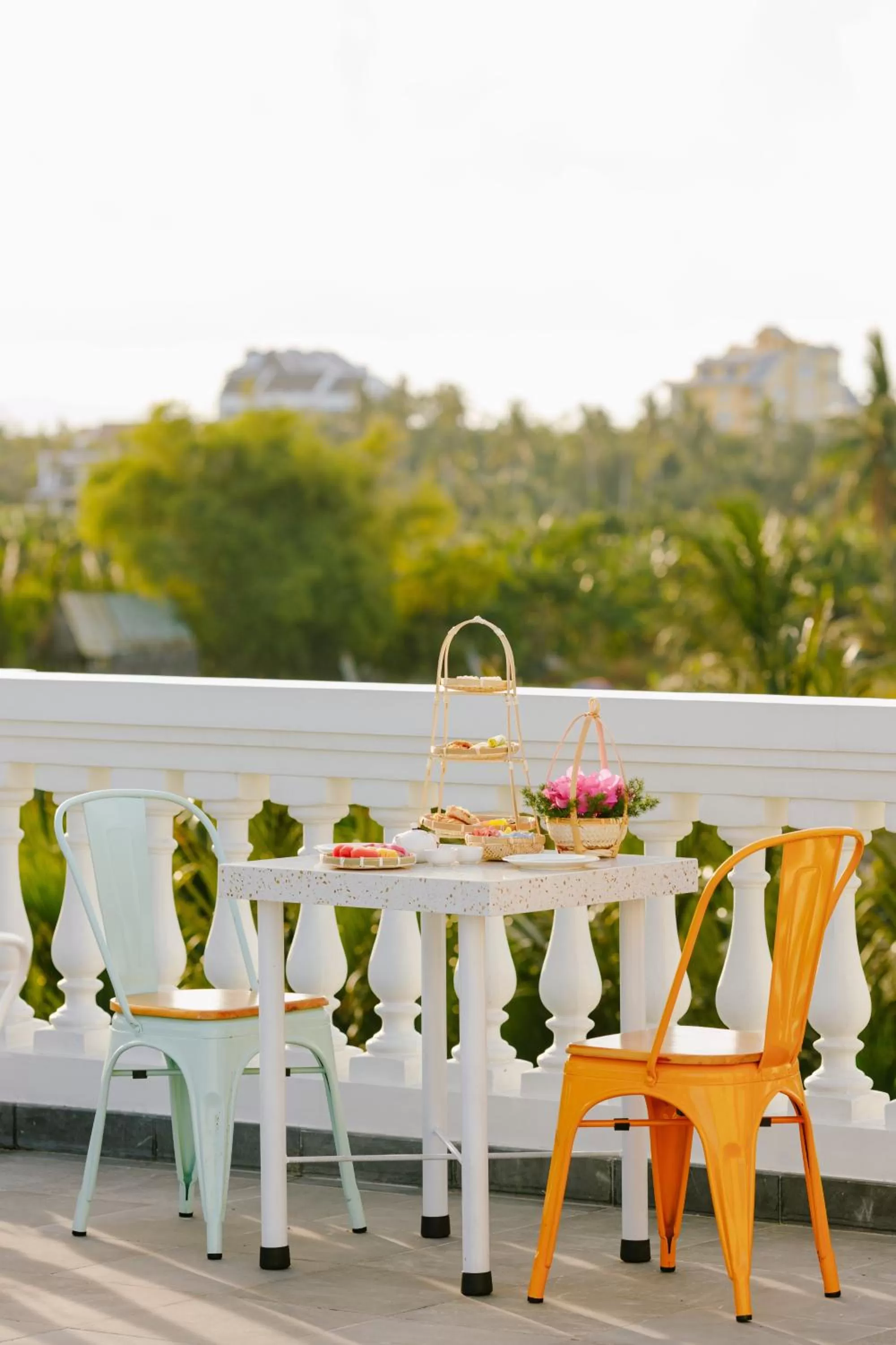 Patio in Moodhoian Riverside Resort & Spa