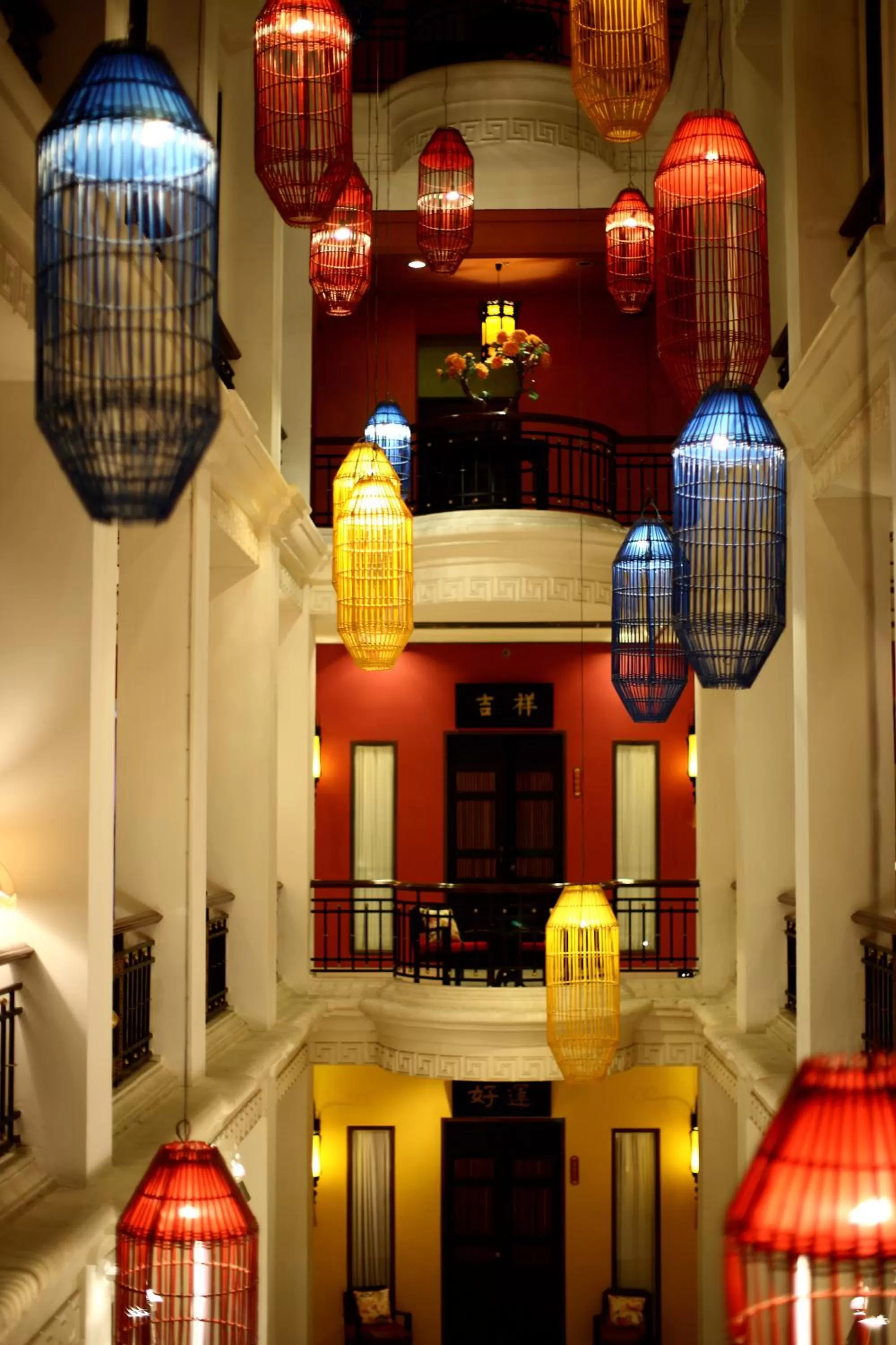 Decorative detail in Shanghai Mansion Bangkok