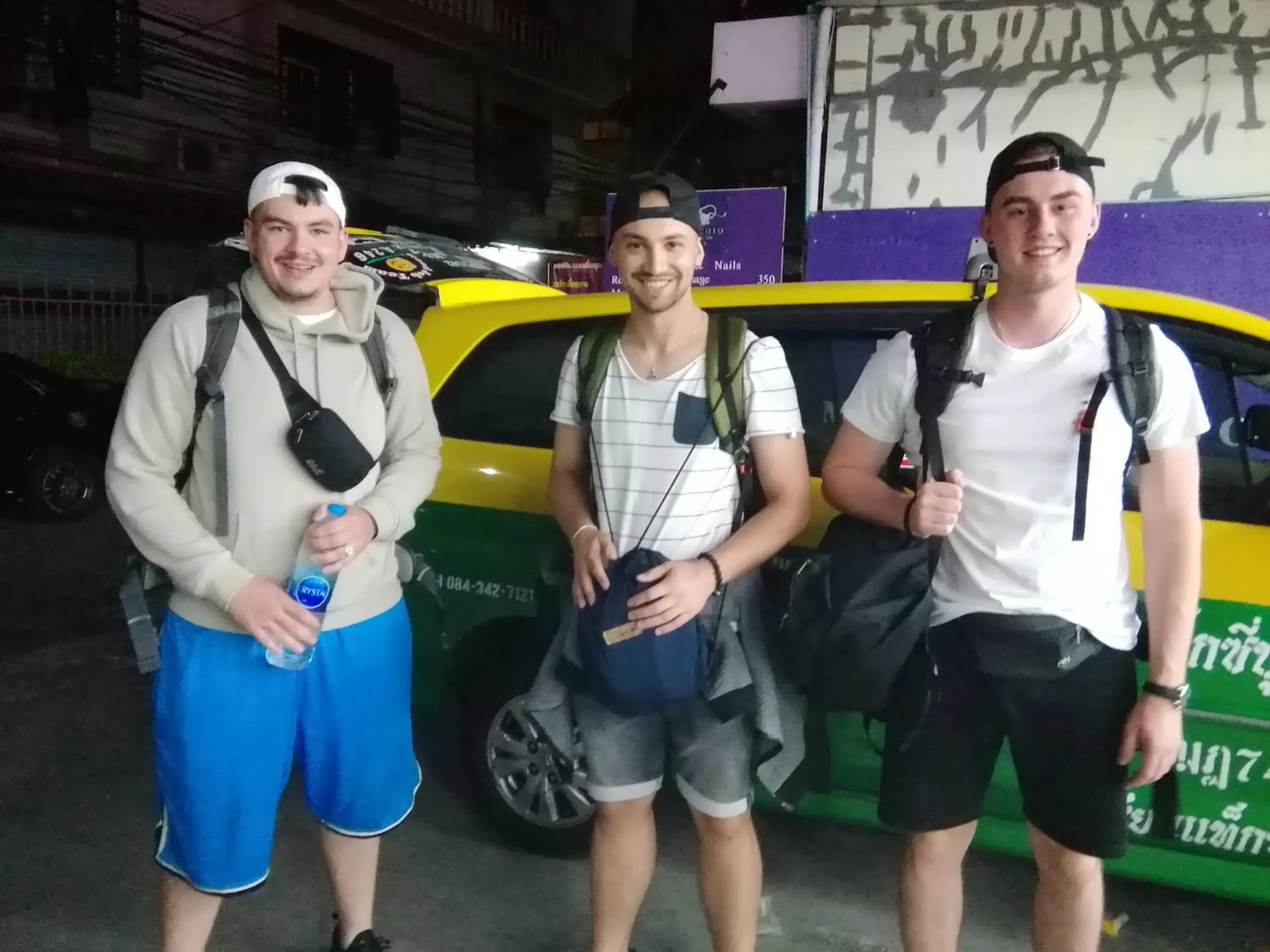 The Cube Sathorn Boutique Hotel เดอะ คิวบ์ สาทร บูติค โฮเทล Near BTS Surasak