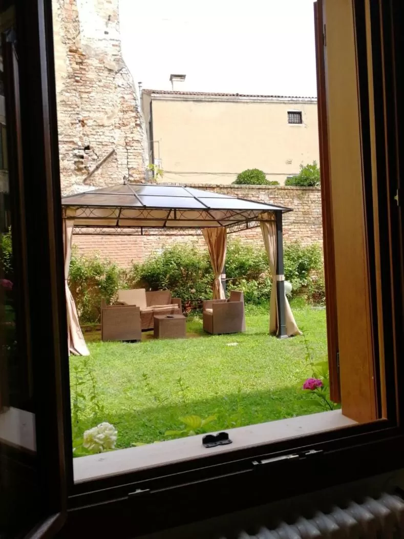 Garden in Corte Nova