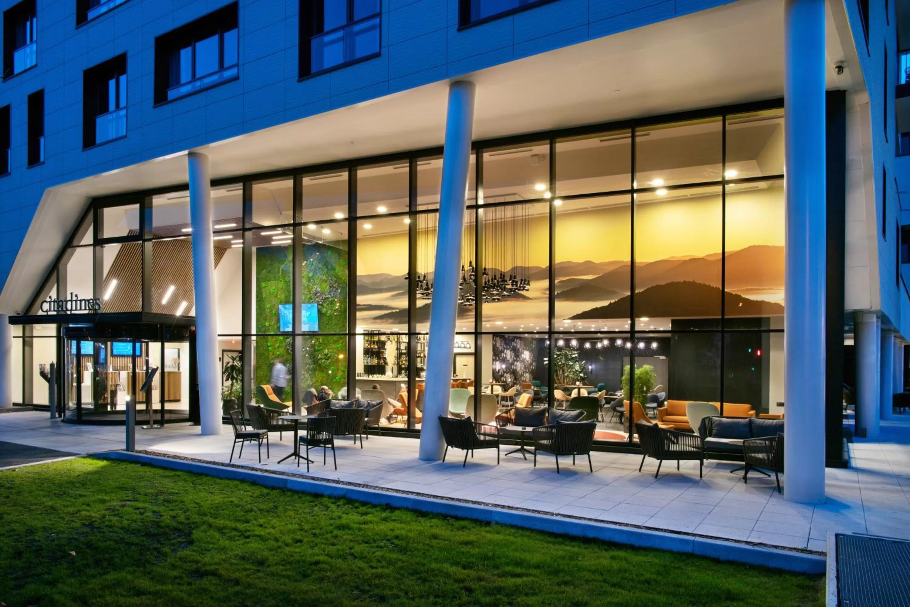 Lobby or reception in Citadines Eurometropole Strasbourg