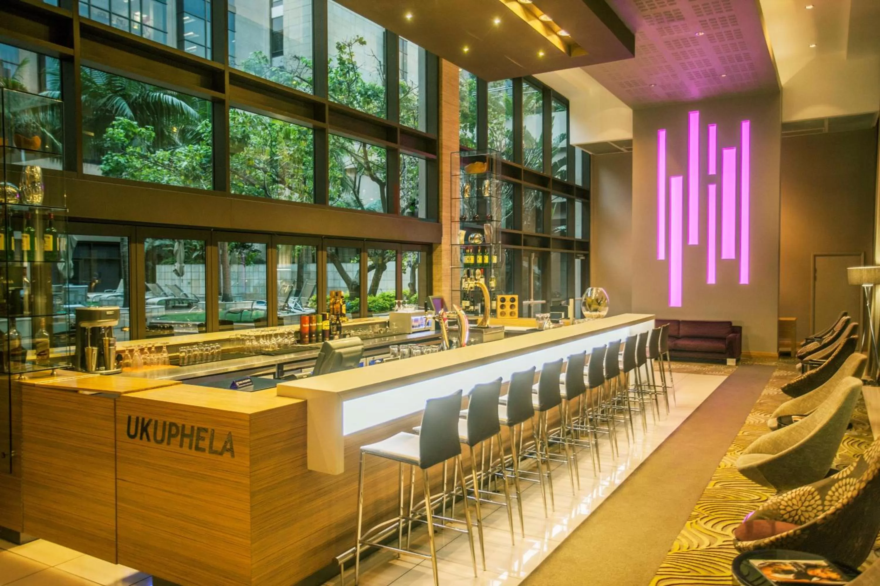 Lounge or bar in Garden Court Umhlanga