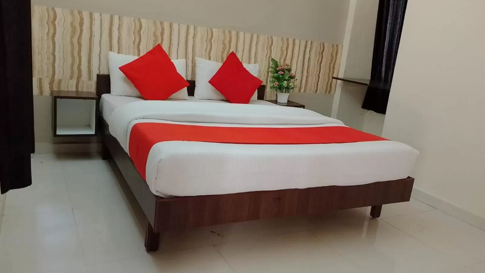 Bedroom, Bed in Hotel Nawanagar Residency