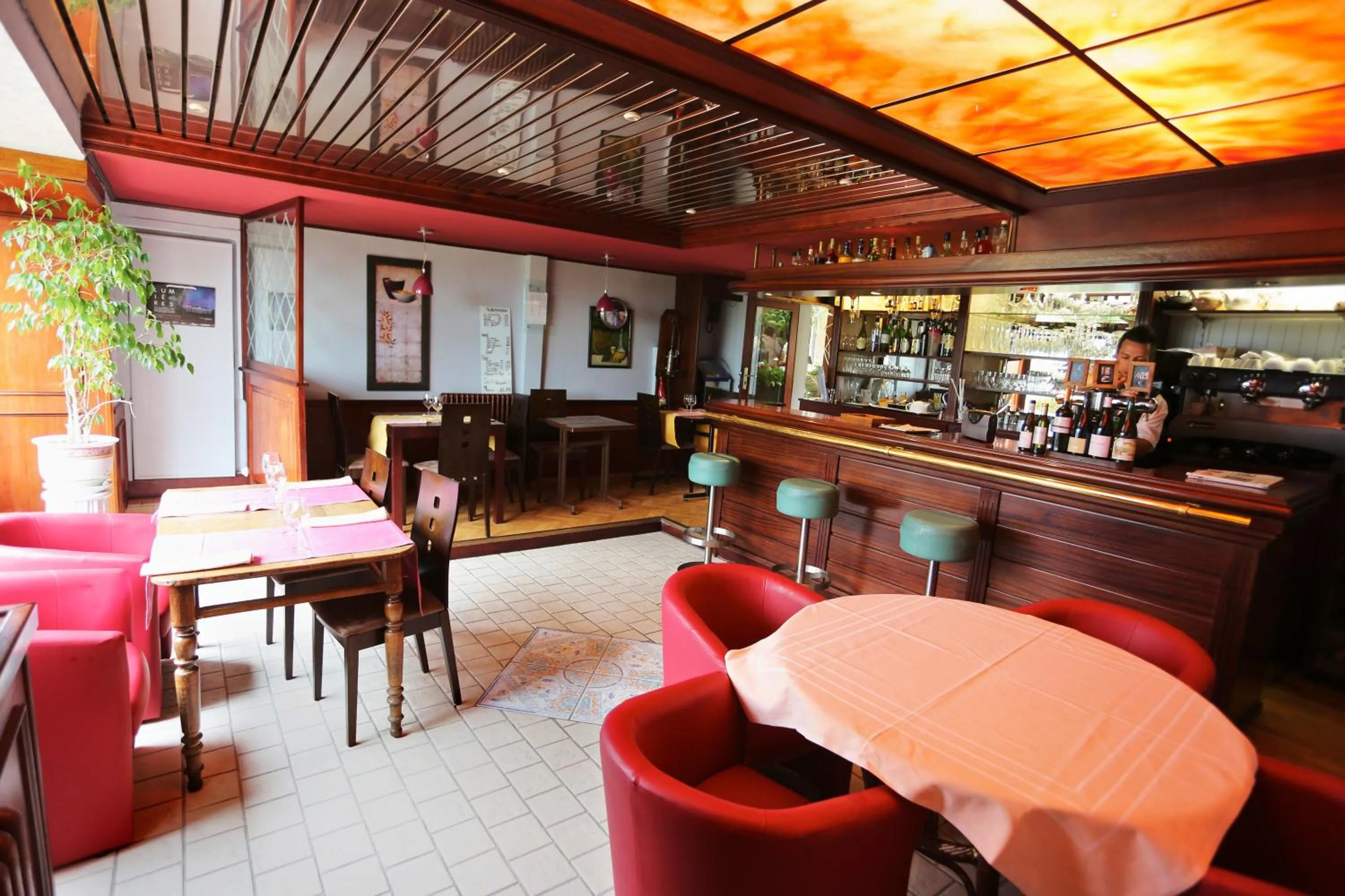 Le Clos Champel Hôtel Restaurant Logis