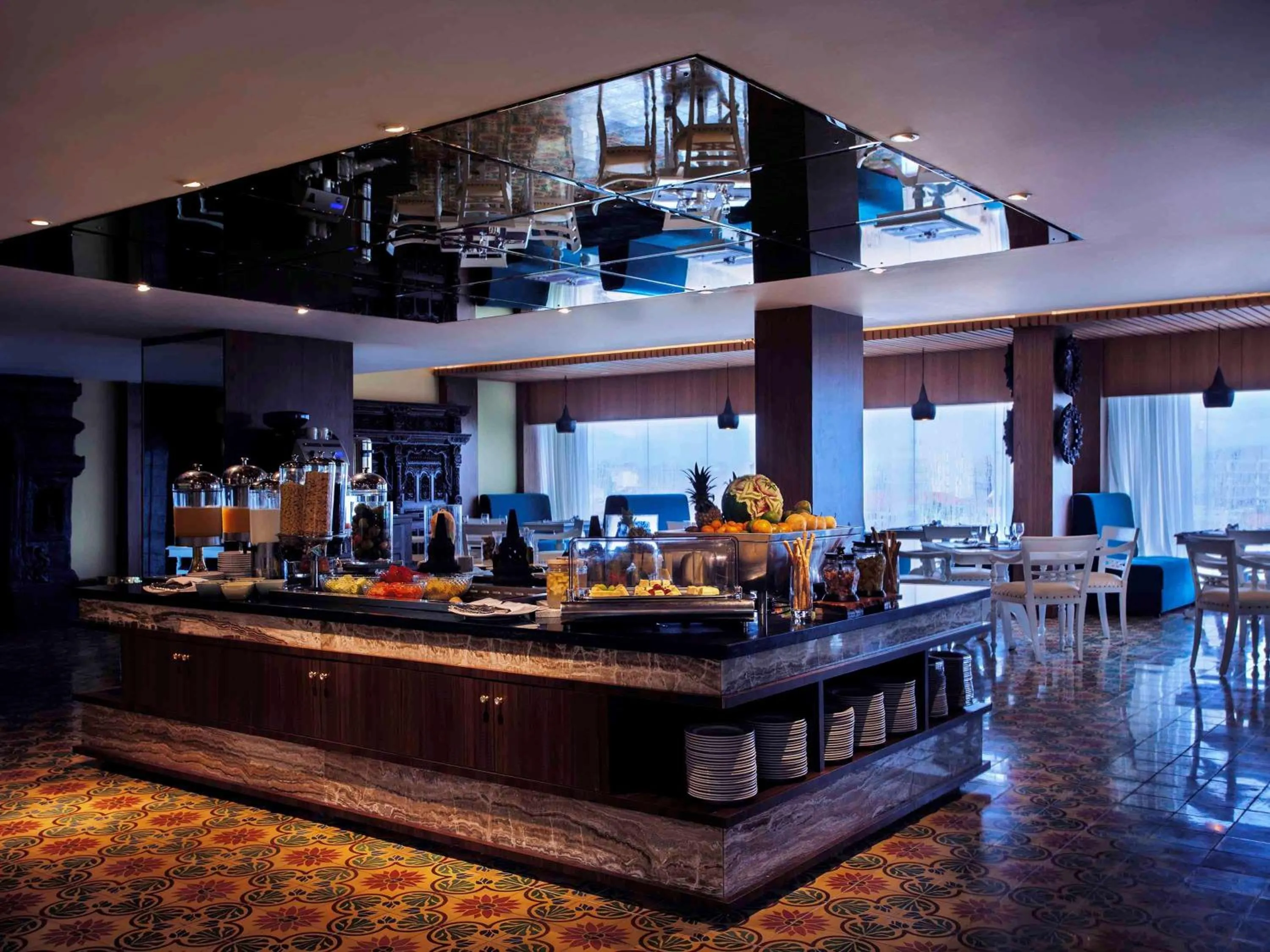 Restaurant/places to eat in Grand Mercure Yogyakarta Adi Sucipto