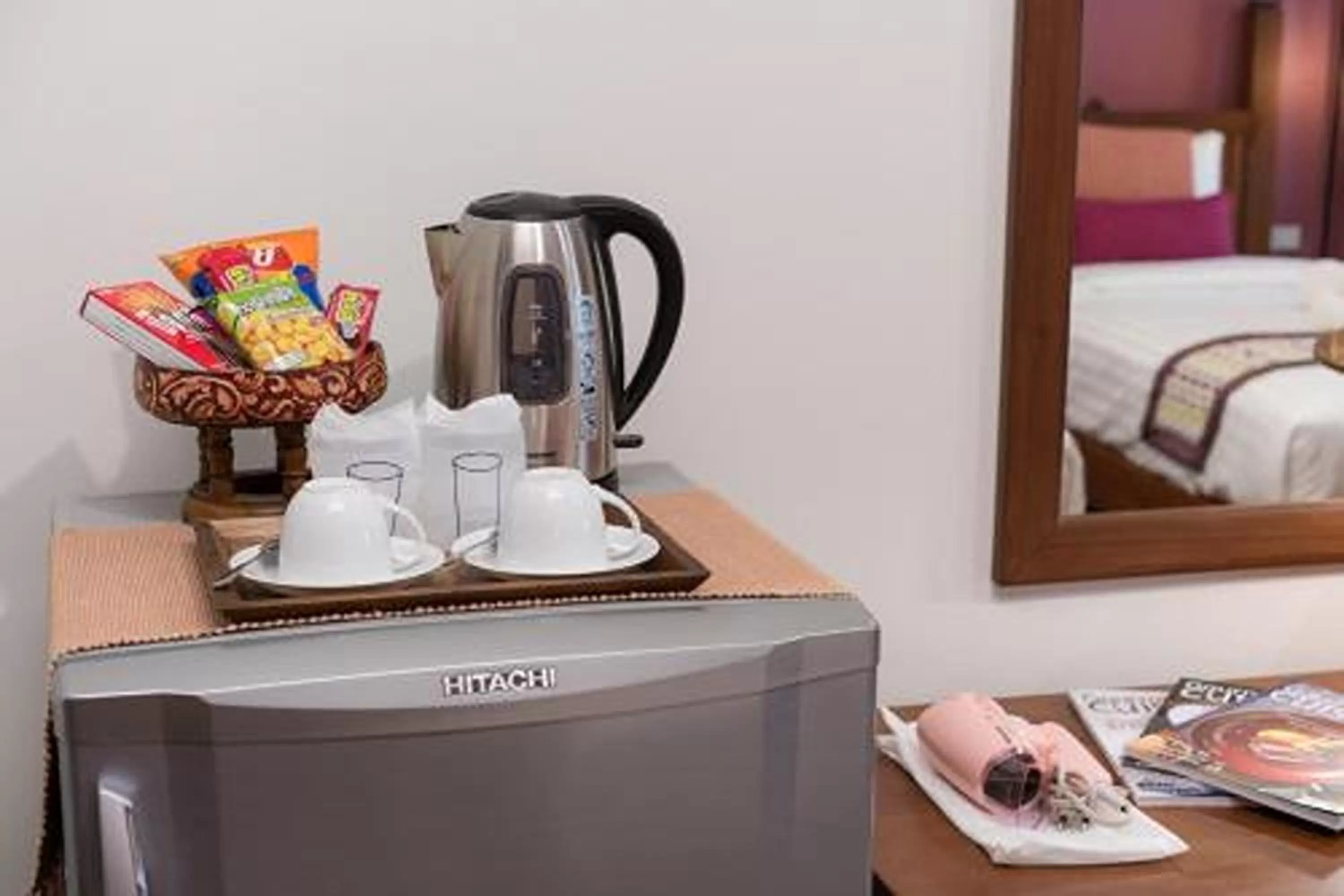 Food and drinks, Bed in Villa Sanpakoi