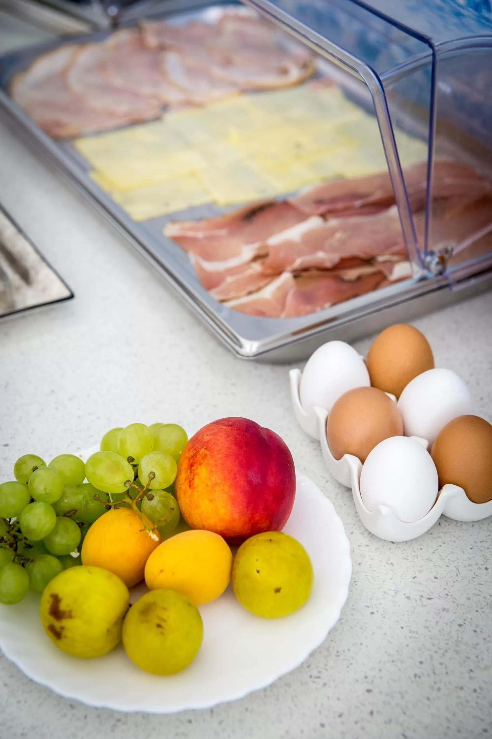 Food close-up in Colors B&B