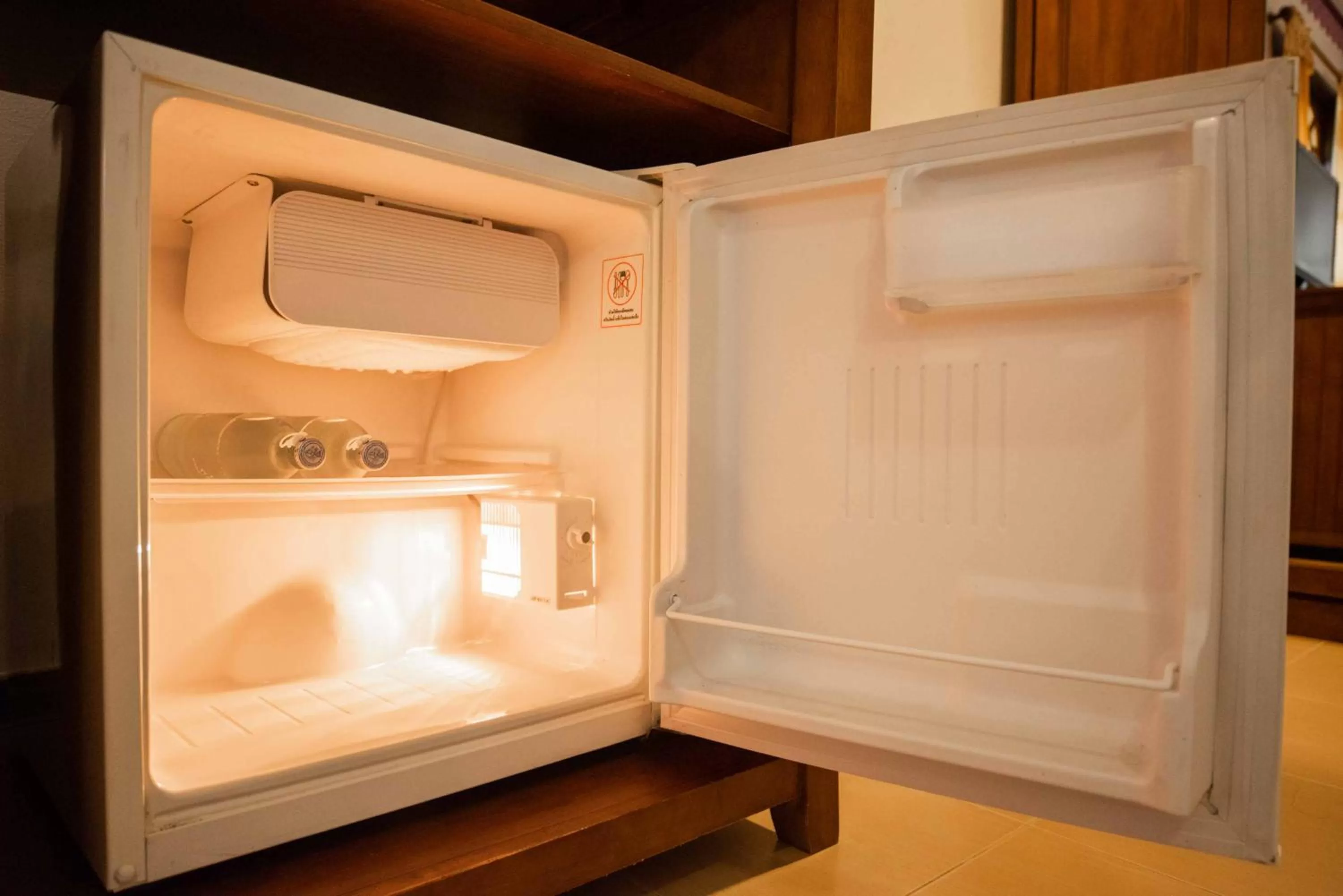 Area and facilities in Ban Ao Thong