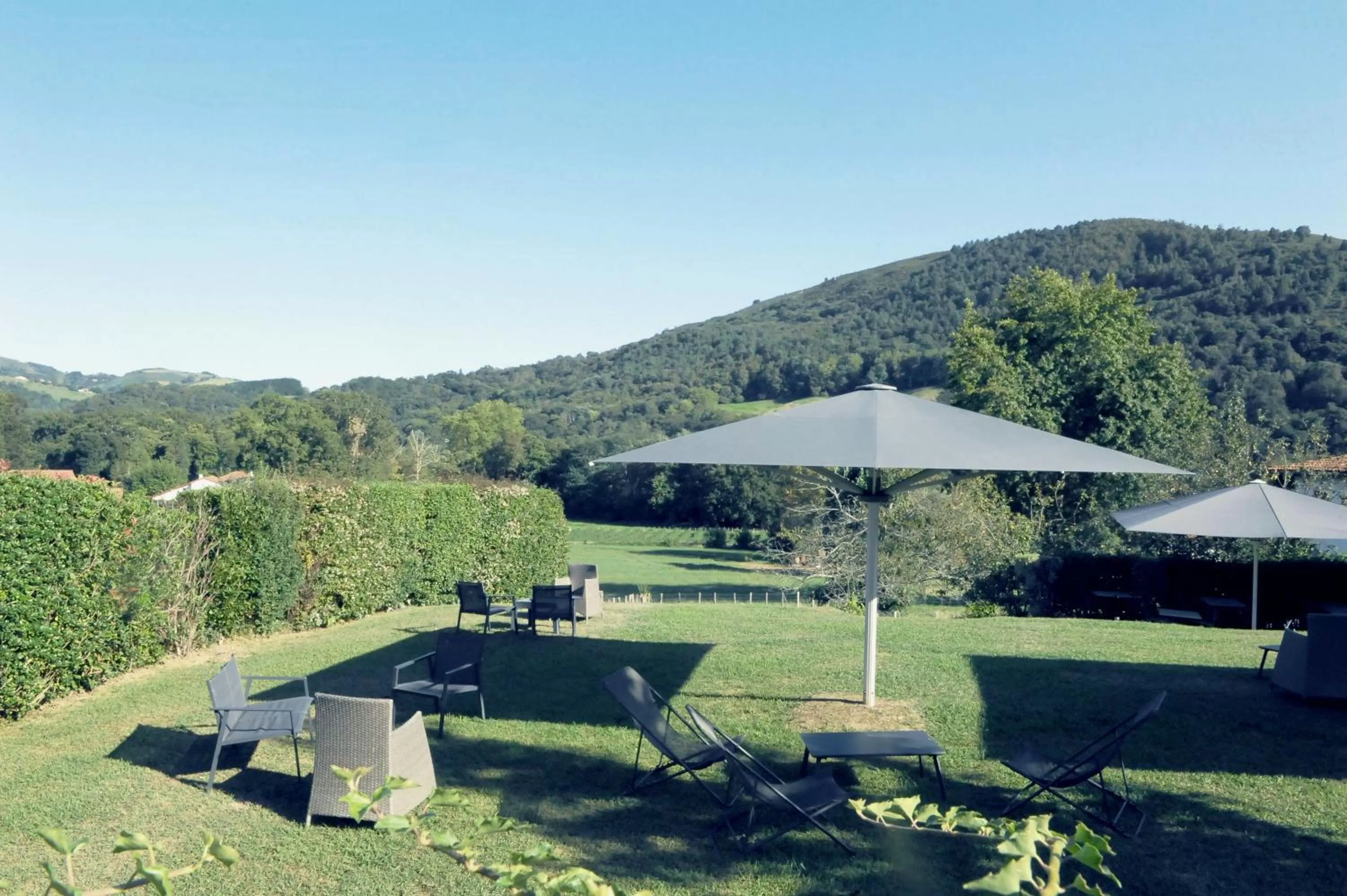 Natural landscape in Logis Hôtel du Chêne