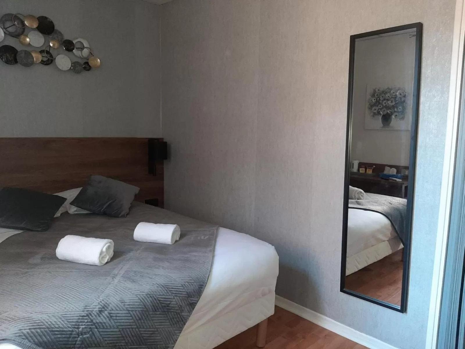 Bed in Hotel Le Rochegude